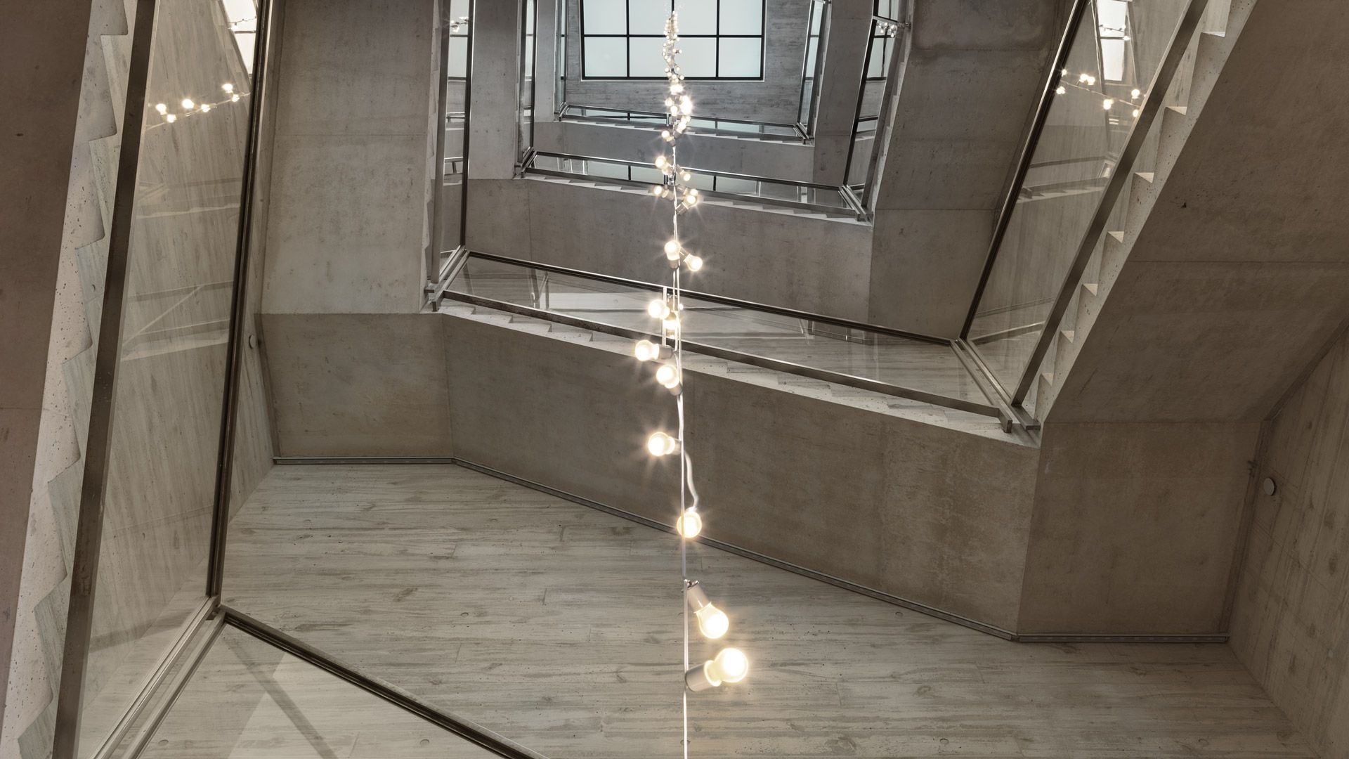 A sculpture by Felix Gonzalez-Torres, titled "Untitled" (Summer), dated 1993.