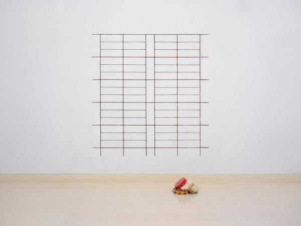 Robert Therrien — No title (grid)