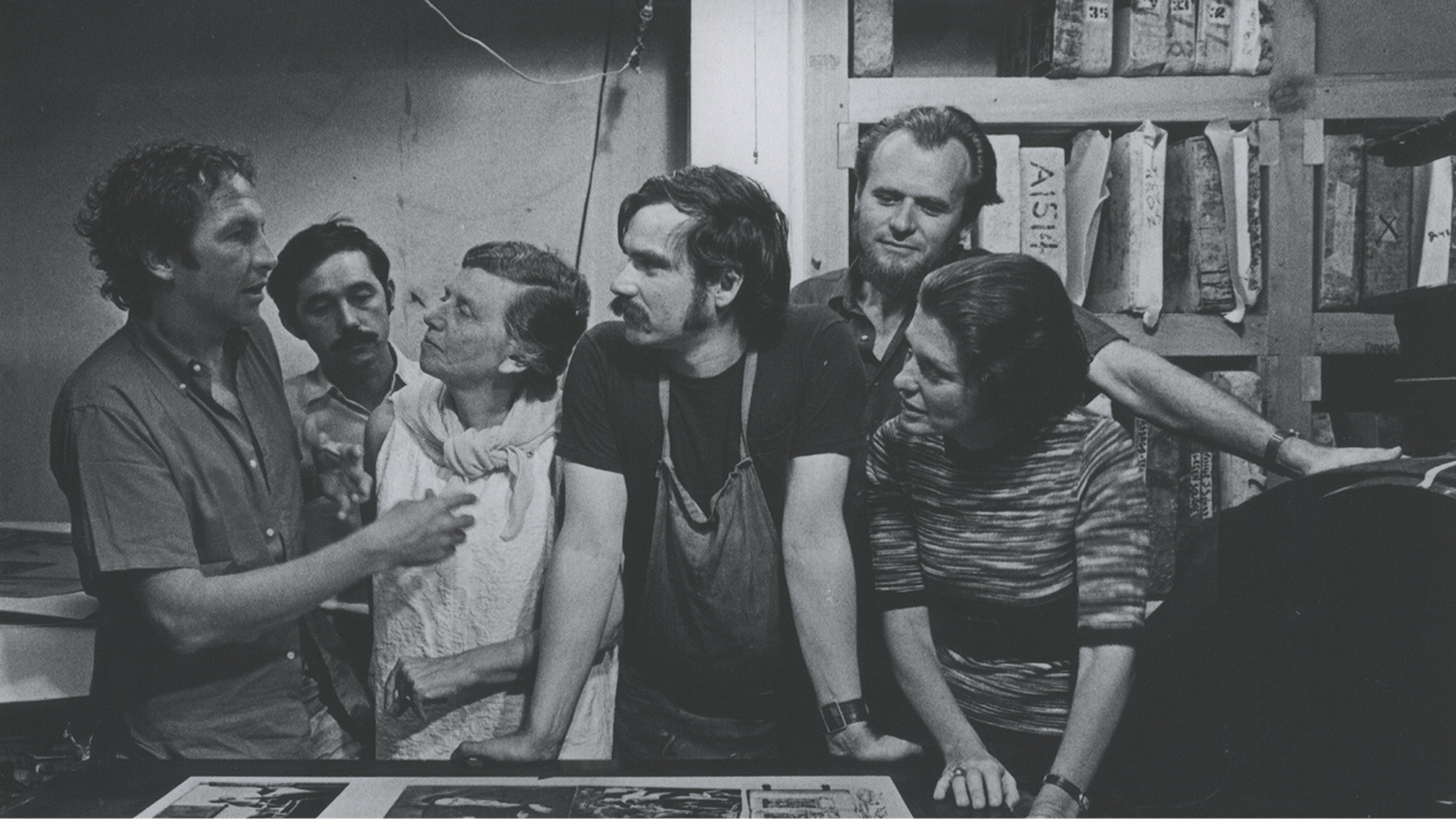 Robert Rauschenberg, Tatyana Grosman, Bill Goldston, and ULAE printers, 1969. Photograph by Hans Namuth
