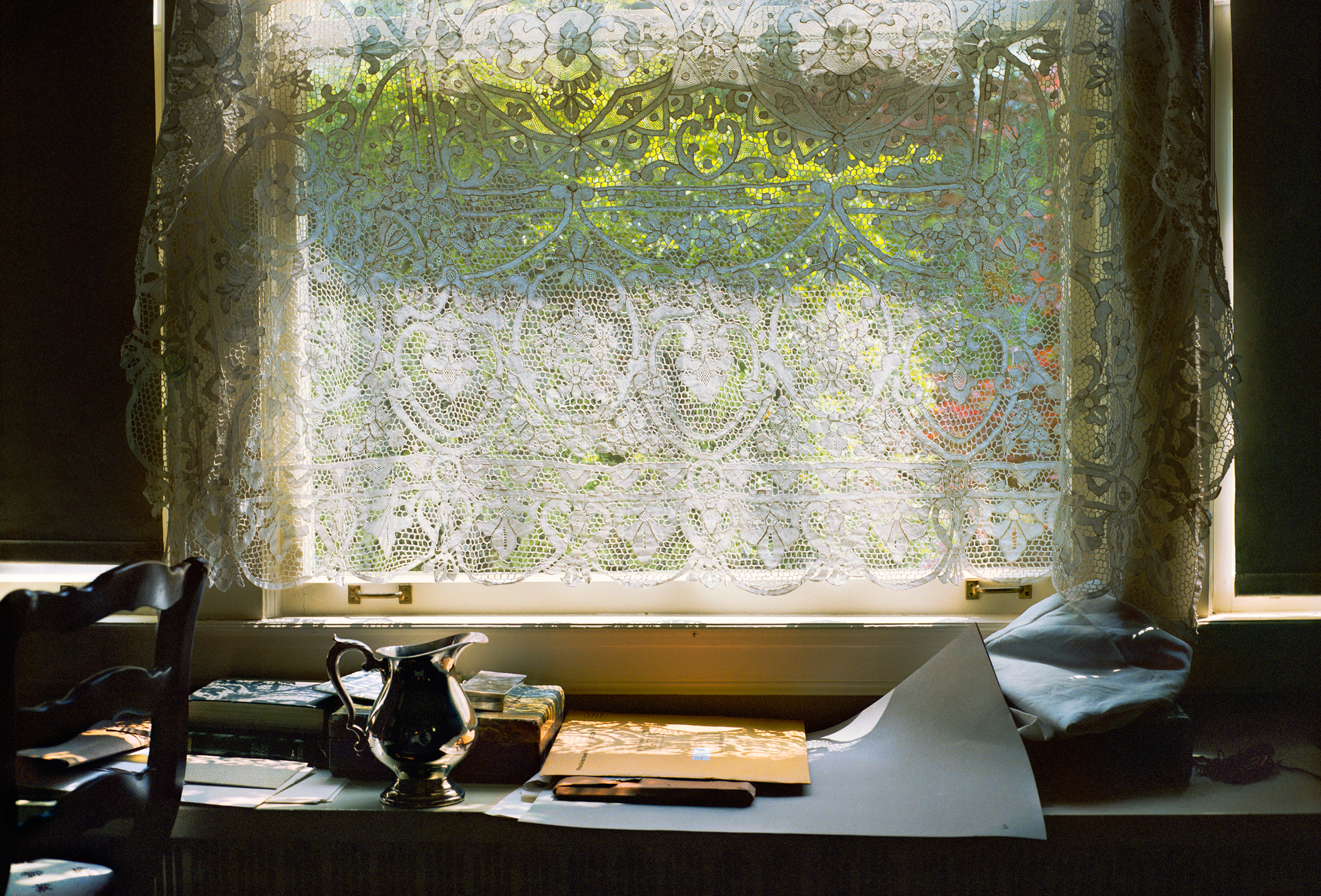 An untitled photograph by William Eggleston, circa 1983 to 1986.