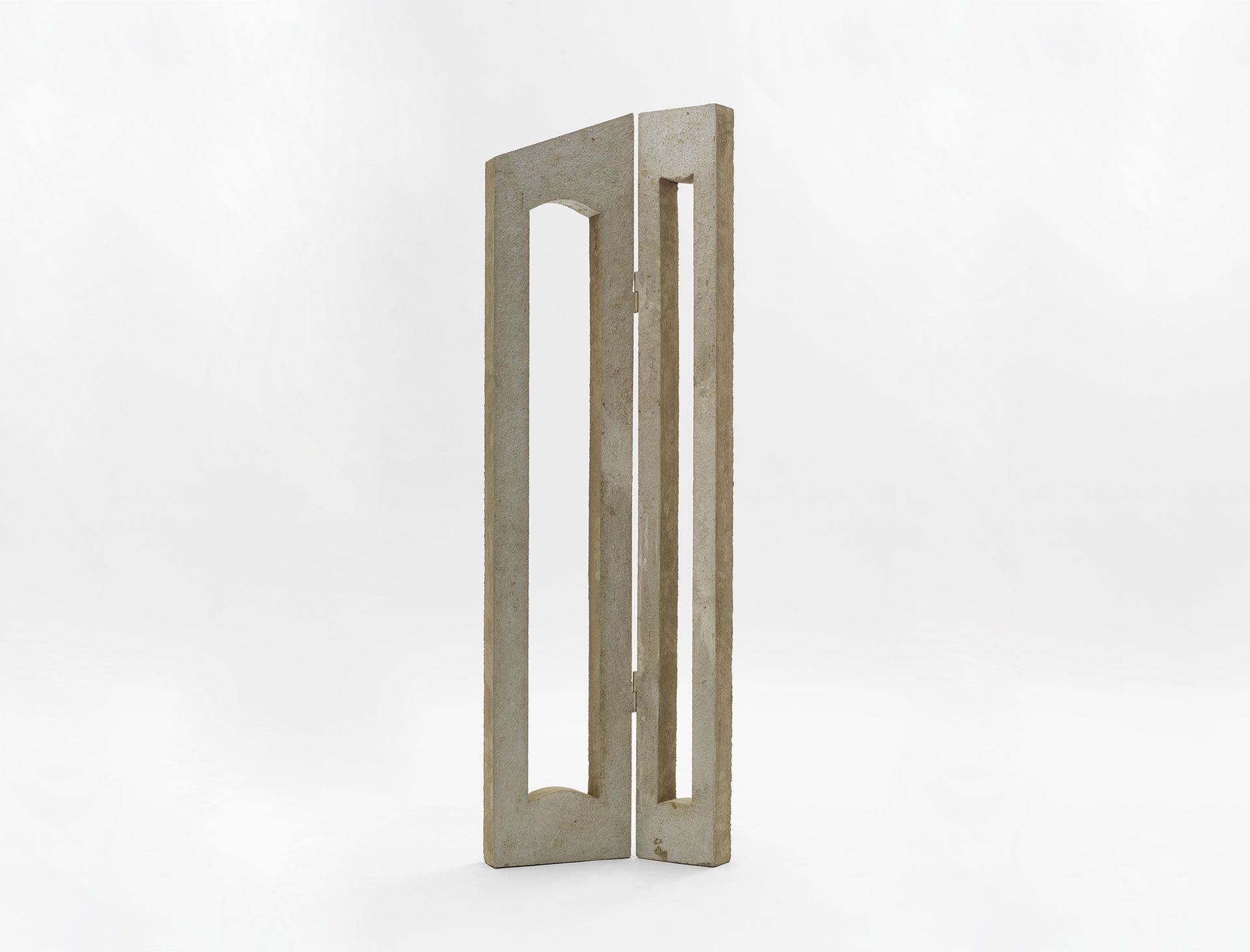 An untitled sculpture by Isa Genzken, dated 2017.