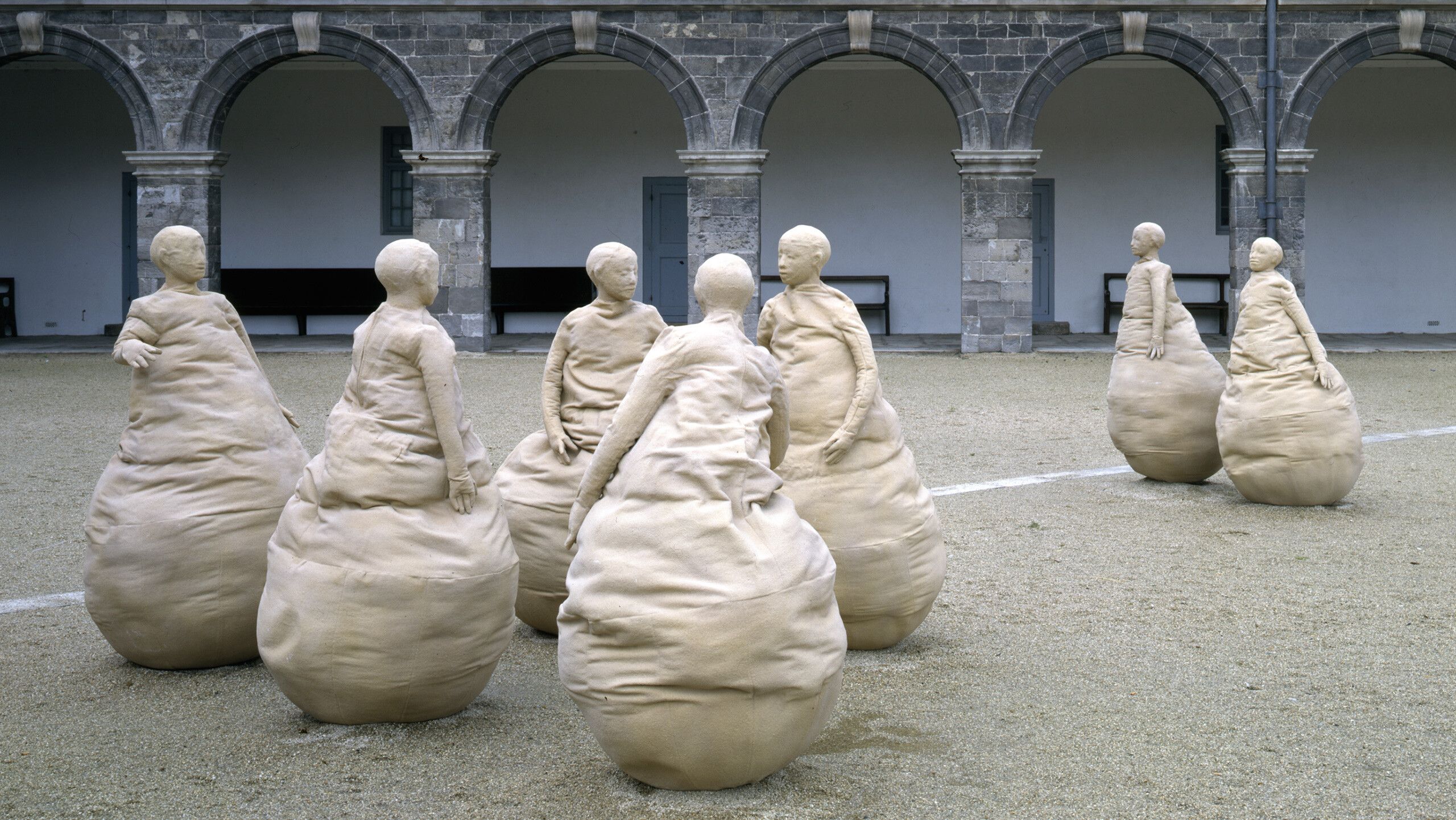 An installation view of Juan Muñoz: Sculpture, Drawings and Installation, Irish Museum of Modern Art, Dublin, 1994. Photo by Kristien Daem