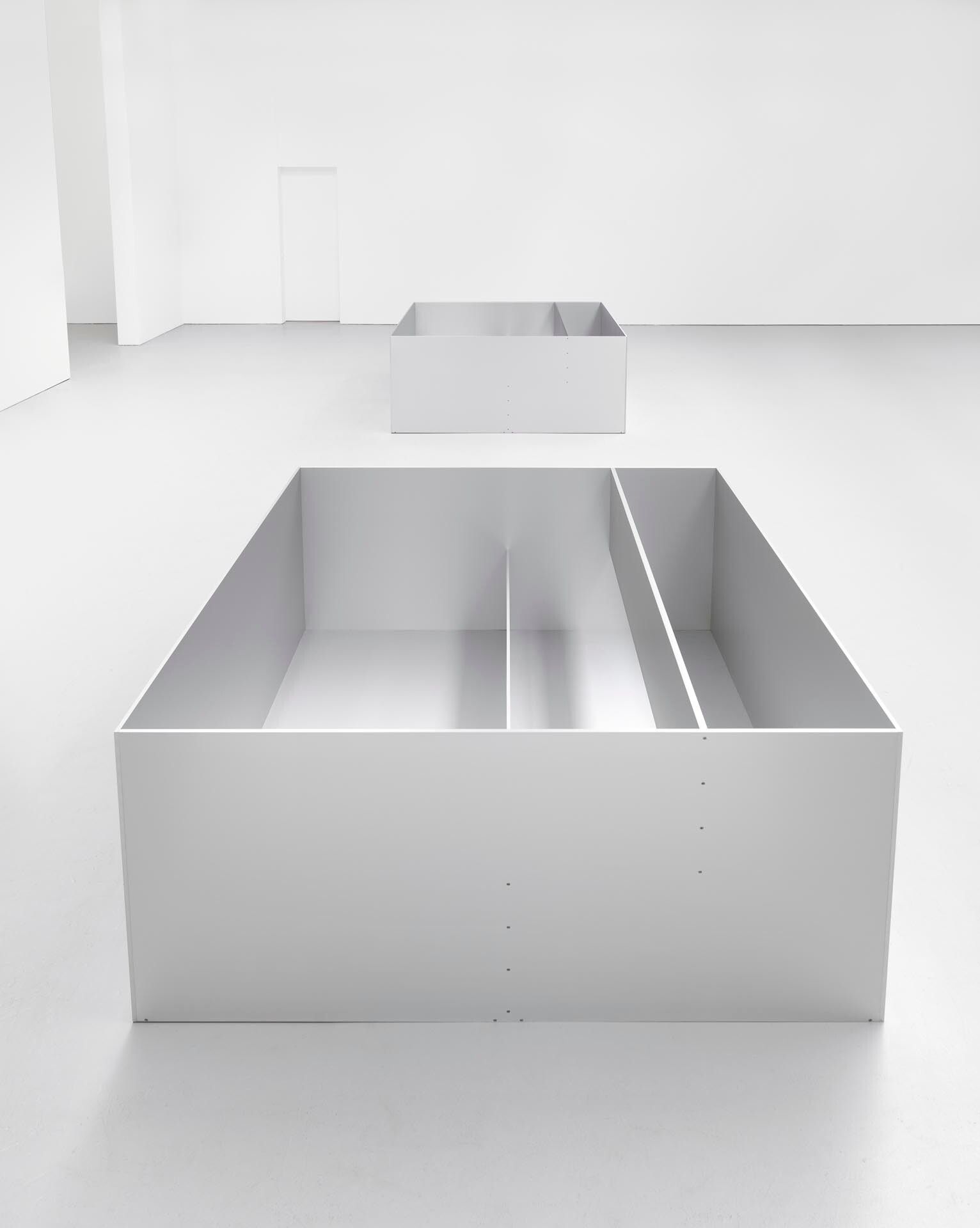 An untitled anodized aluminum sculpture by Donald Judd, dated 1989.
