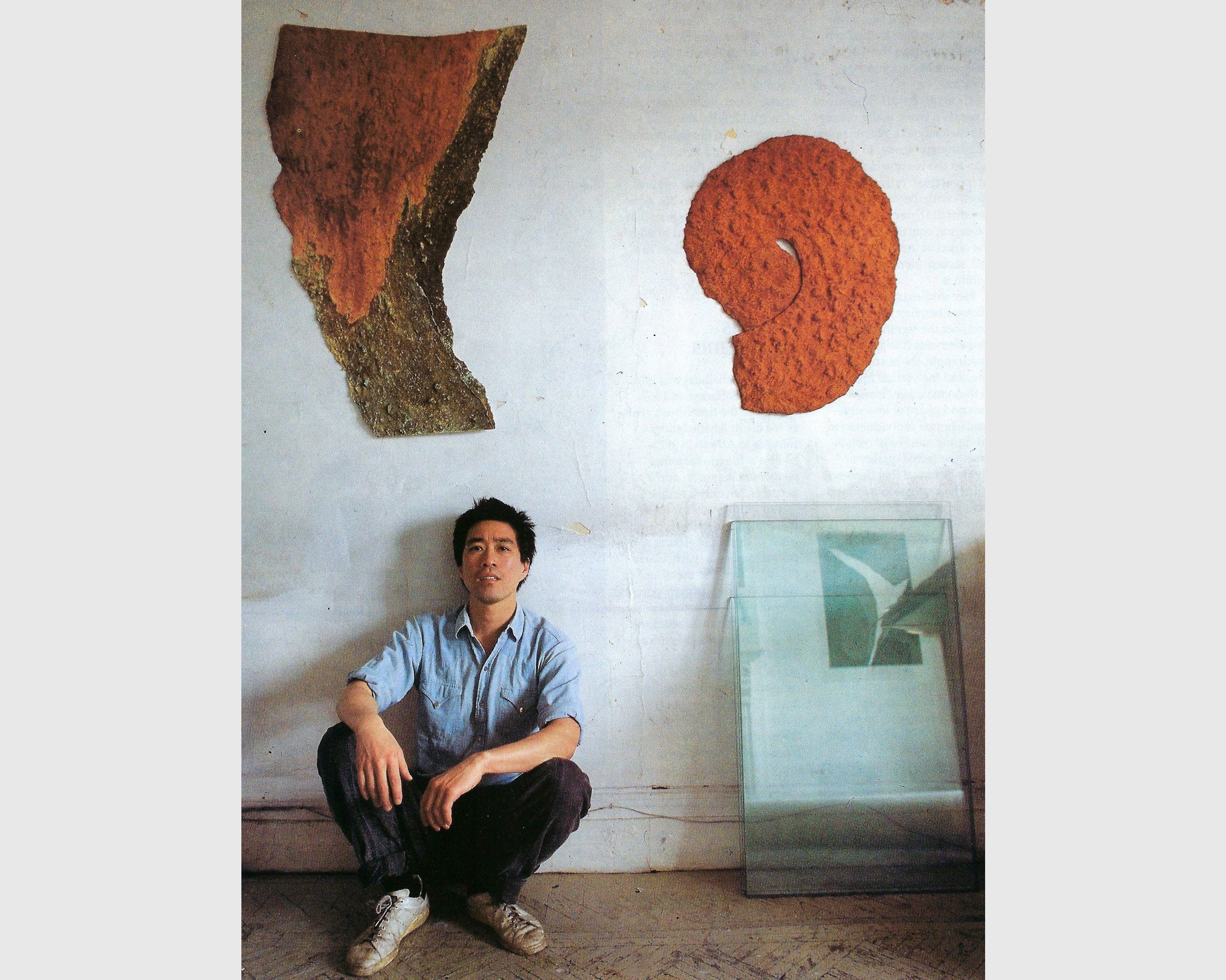 Ching Ho Cheng in his studio, 1988. Photo by William Duke