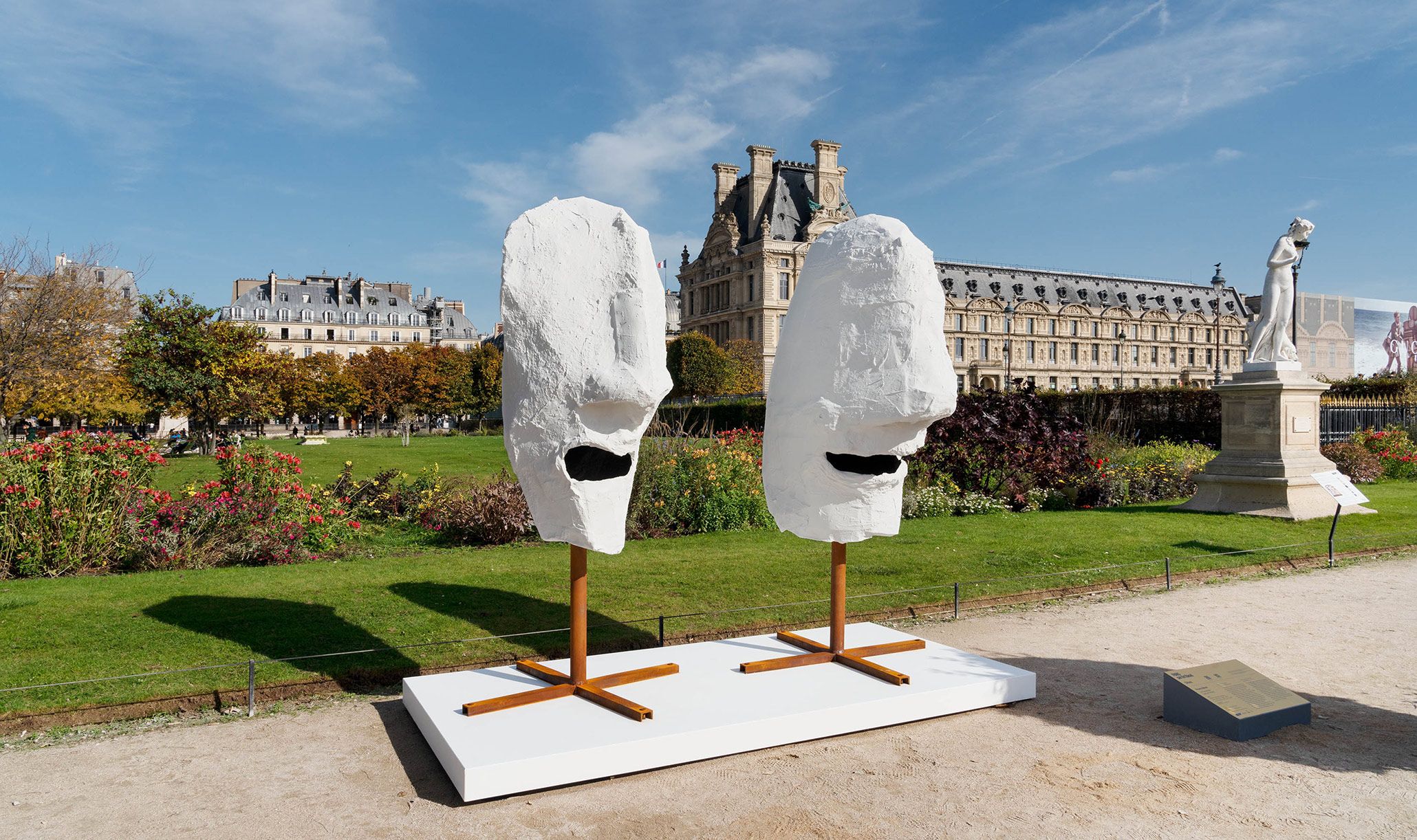 Installation view of the Lemurenköpfe (Lemur Heads) by Franz West, dated 1992, in the Jardin de Tuilleries, Paris, in 2022.