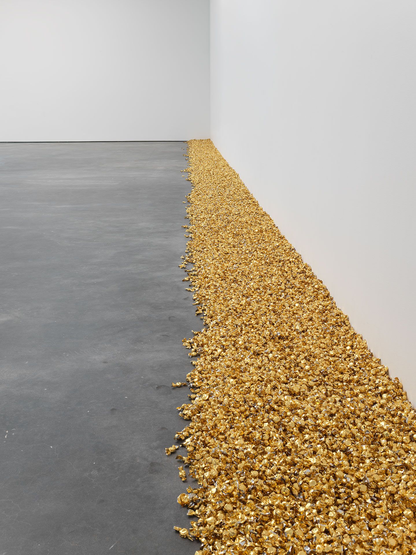 "Untitled" (Placebo-Landscape-for Roni) A sculpture by Felix Gonzalez-Torres, titled "Untitled" (Placebo-Landscape-for Roni), dated 1993.