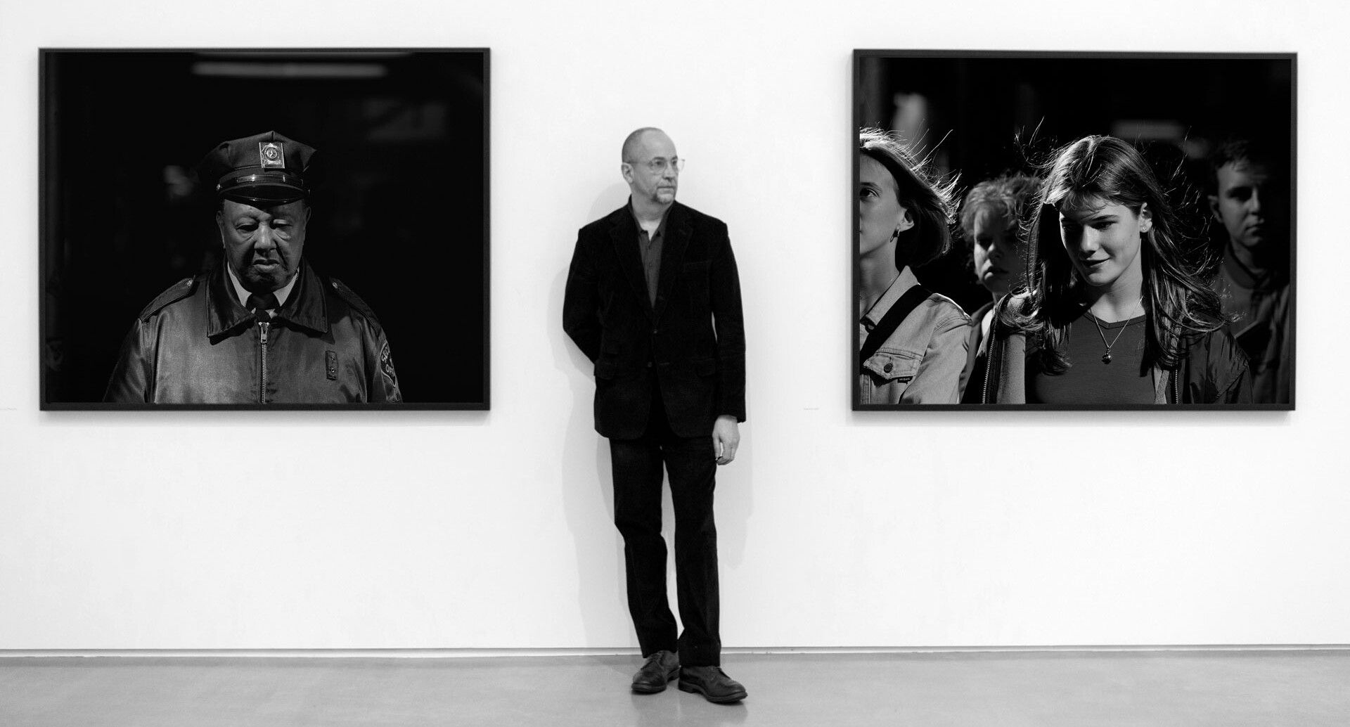 A portrait of the artist Philip-Lorca diCorcia with his work.
