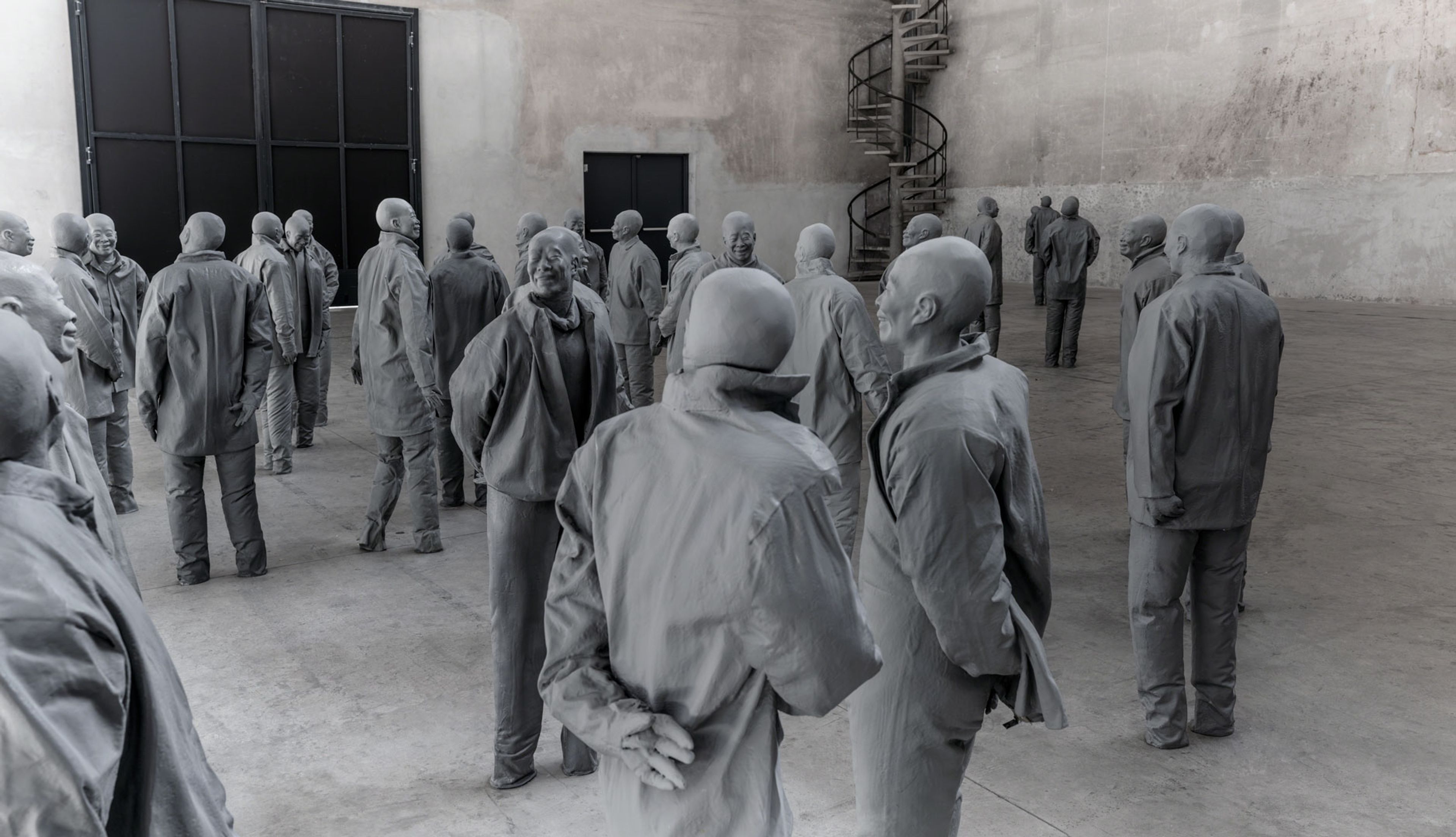 A mixed media sculptural installation by Juan Muñoz, titled Many Times, dated 1999, at Fondazione Hangar Bicocca, in Milan, Italy, in 2015. 