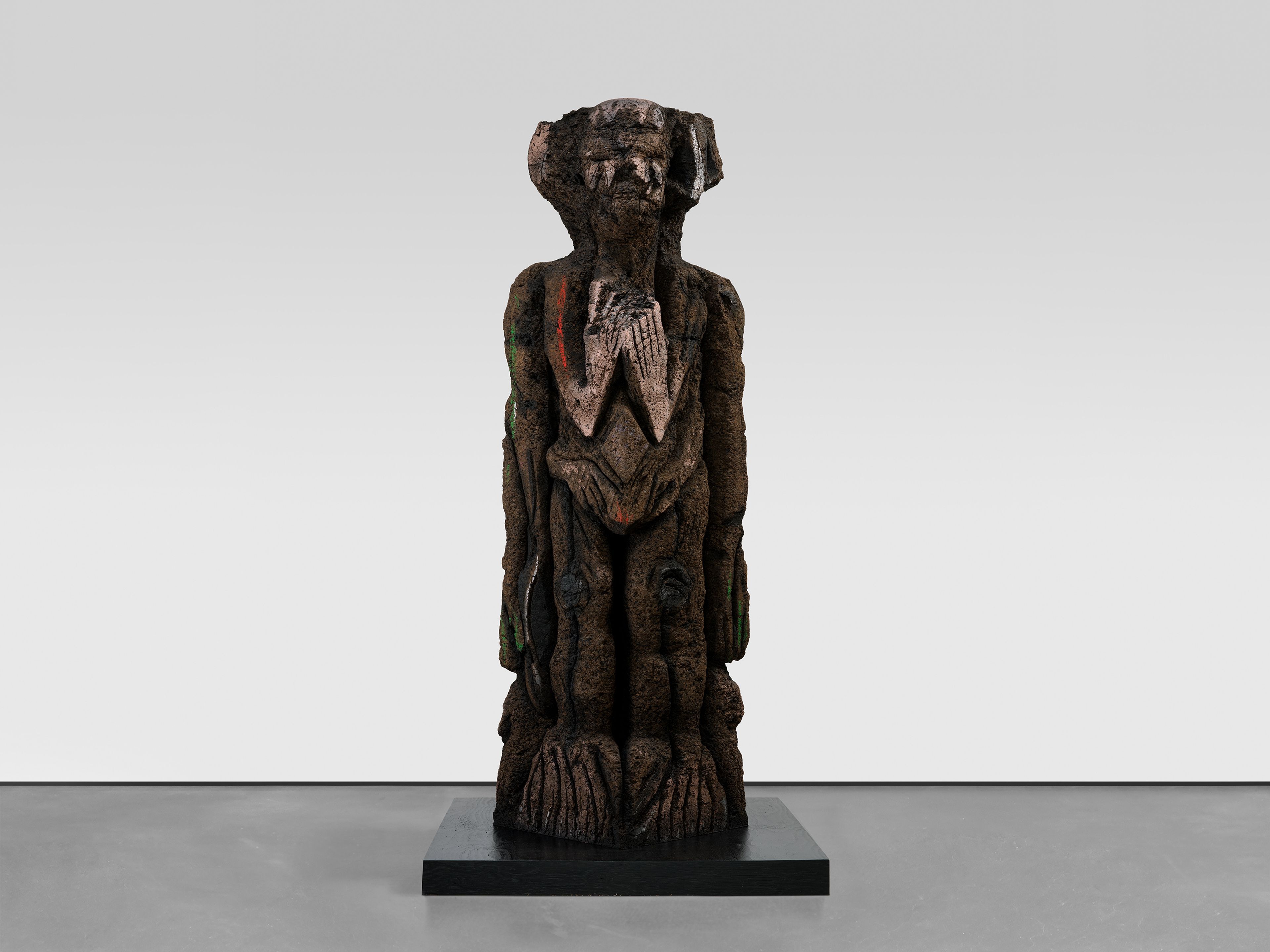 A sculpture by Huma Bhabha, titled Remembering Things, dated 2025.