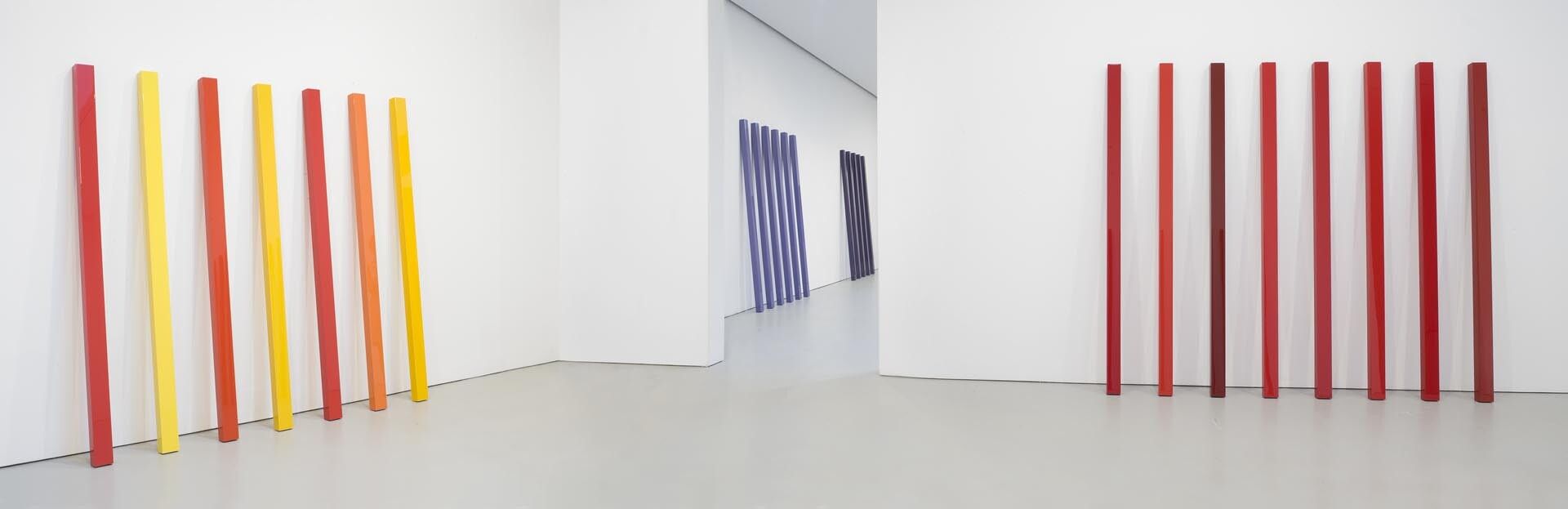 Installation view of the exhibition John McCracken, at David Zwirner in New York, dated 2008. 