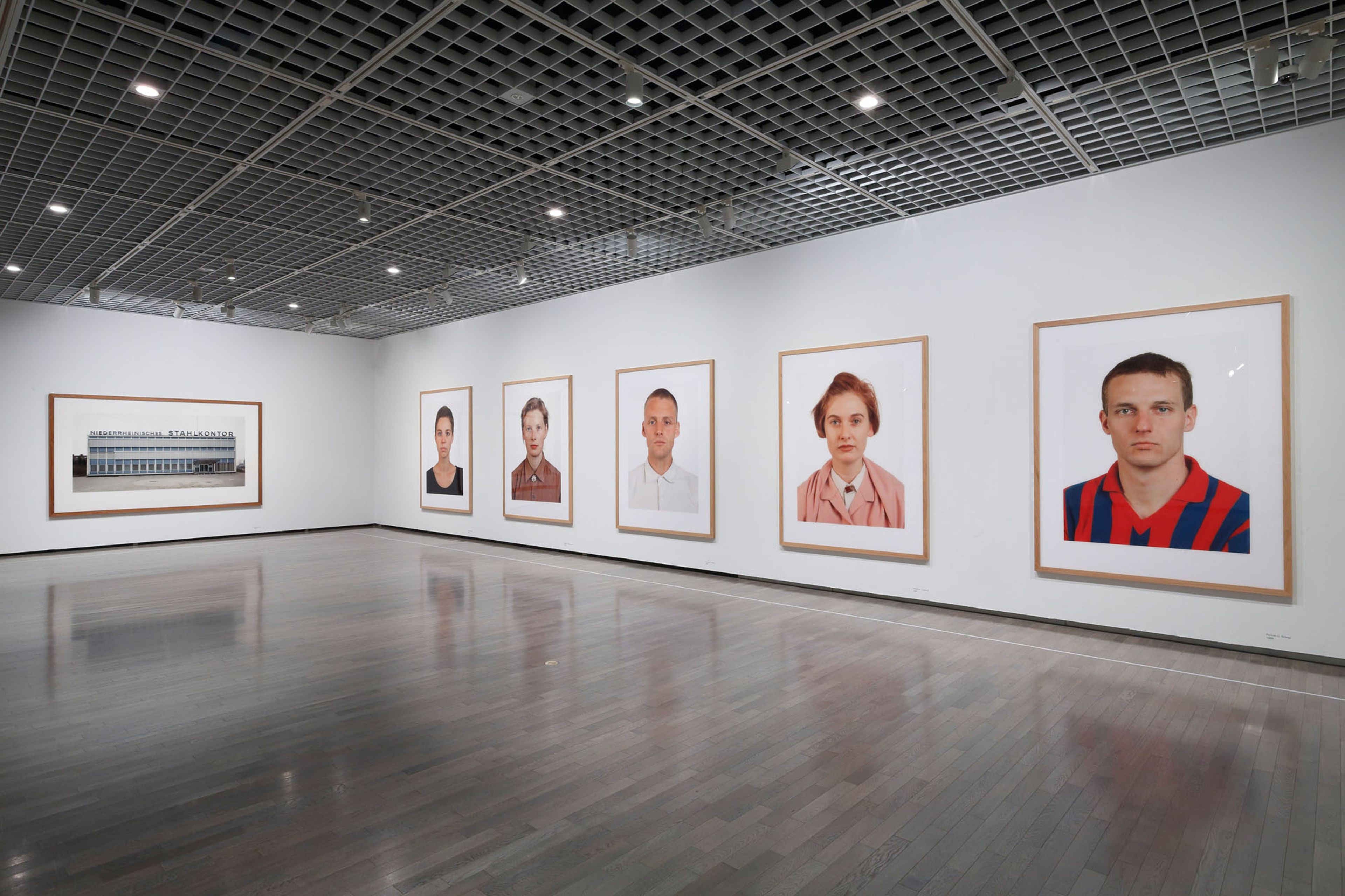 Installation view of the exhibition Thomas Ruff at The National Museum of Modern Art, Tokyo, dated 2016.