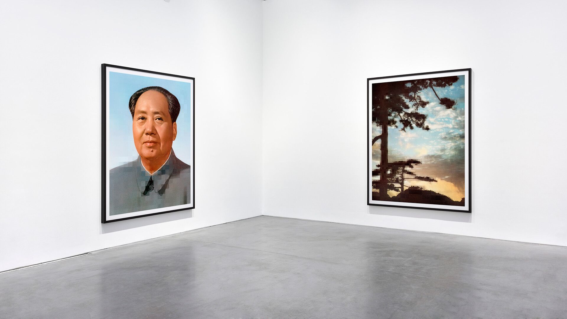 An installation view of an exhibition titled Thomas Ruff: tableaux chinois, at David Zwirner, Paris, in 2021.
