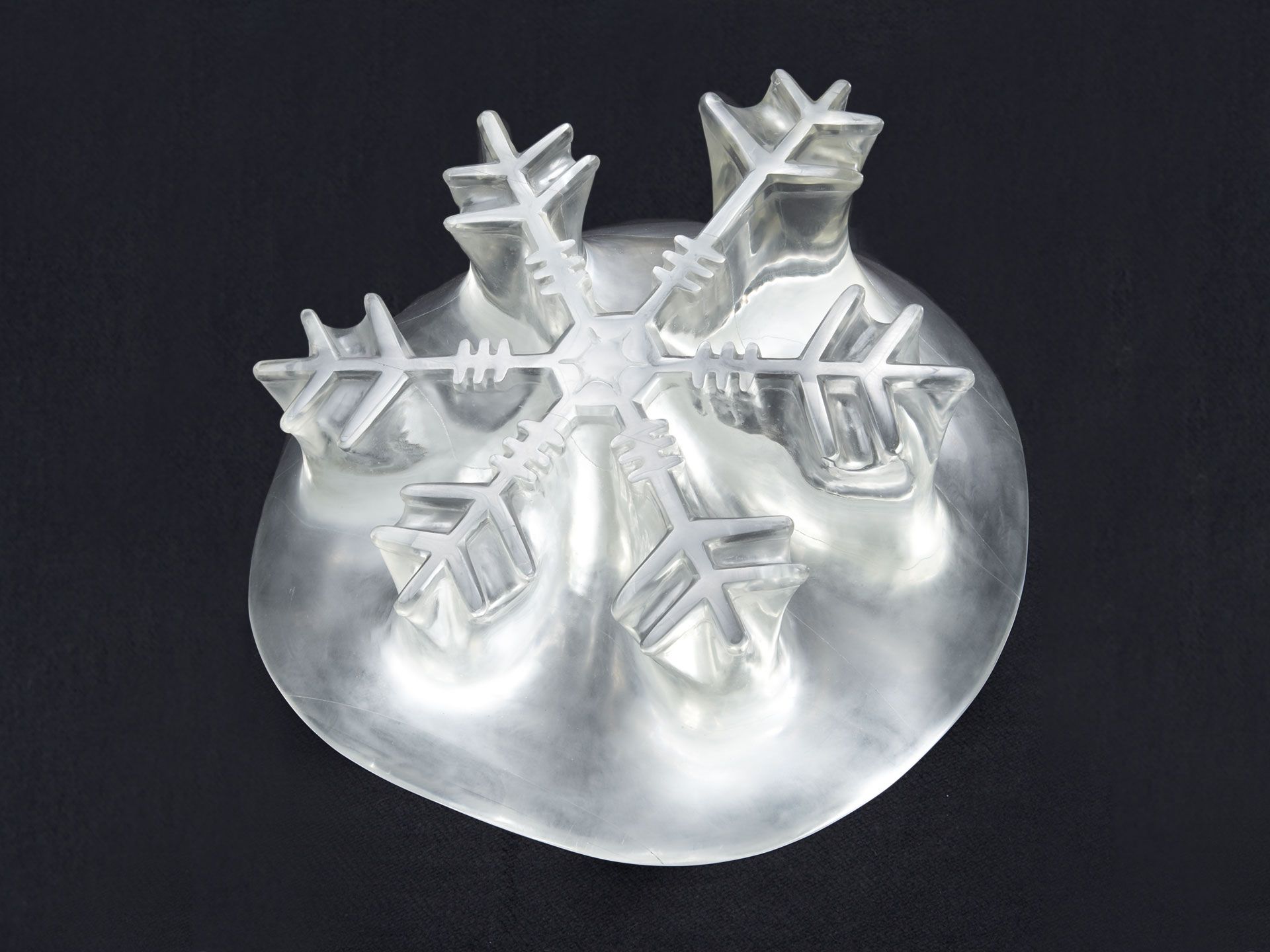 A crystal sculpture by Yutaka Sone, titled Every Snowflake has a Different Shape (giant) No. 2, dated 2005. 
