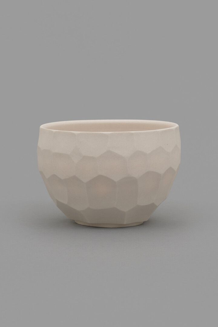 A sculpture by Shio Kusaka, titled (carved 145), dated 2020.