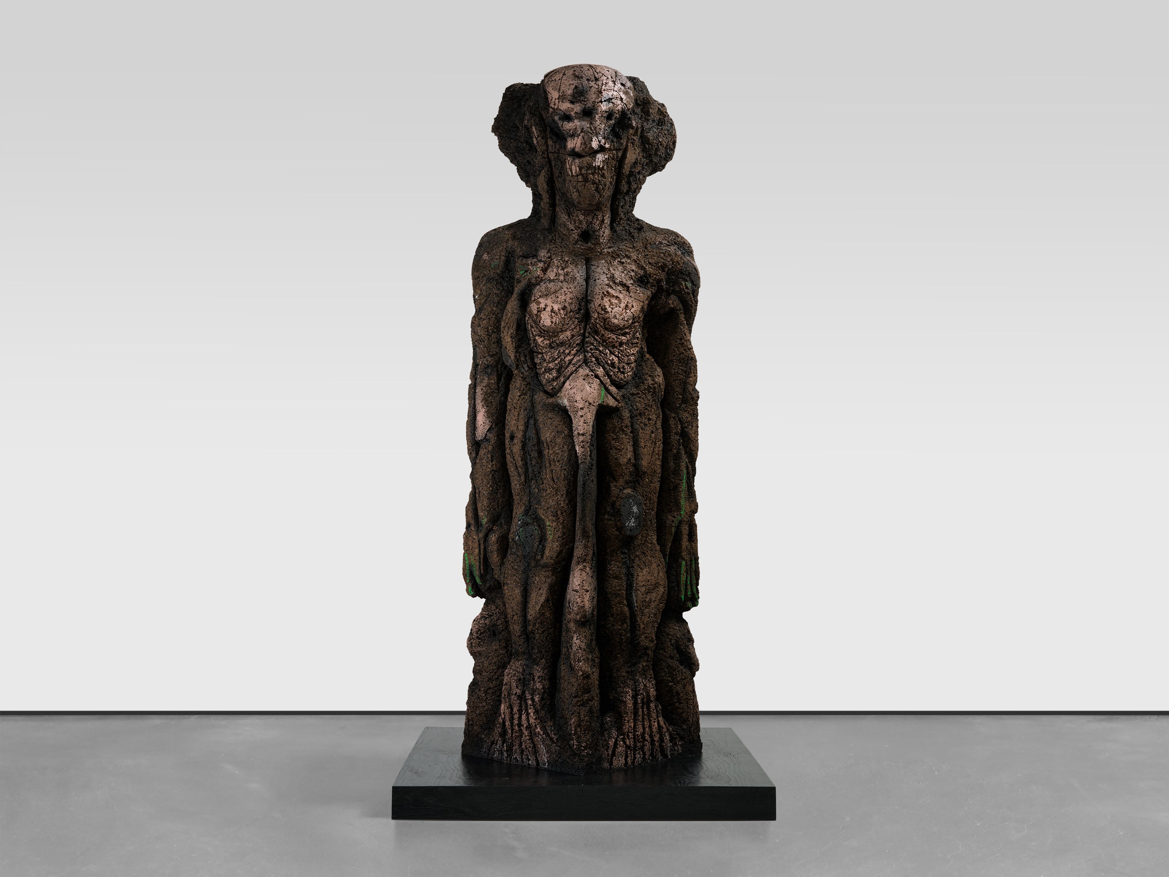 A sculpture by Huma Bhabha, titled Remembering Things, dated 2025.