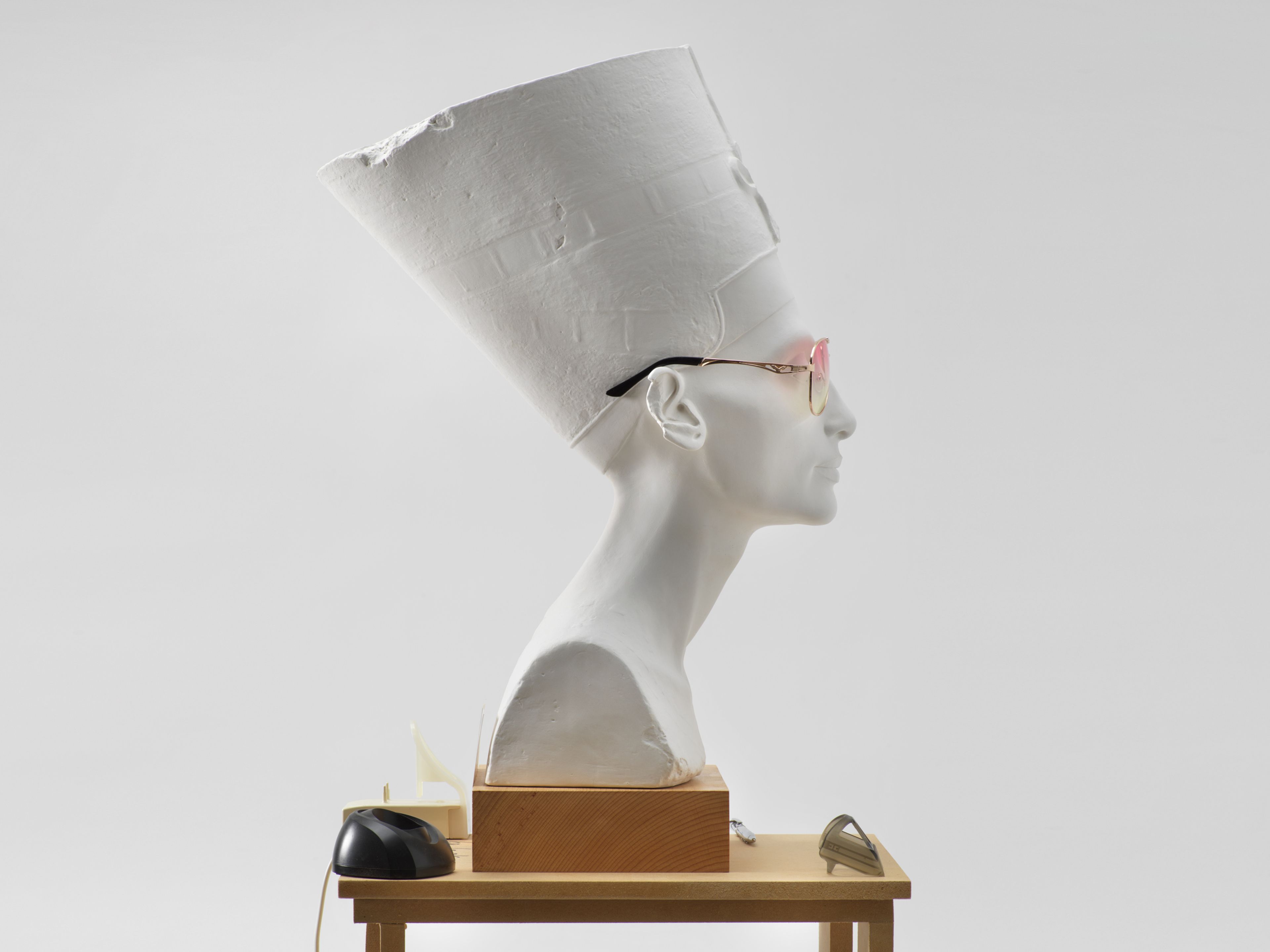 A detail of a sculpture by Isa Genzken titled Nefertiti, dated 2018.