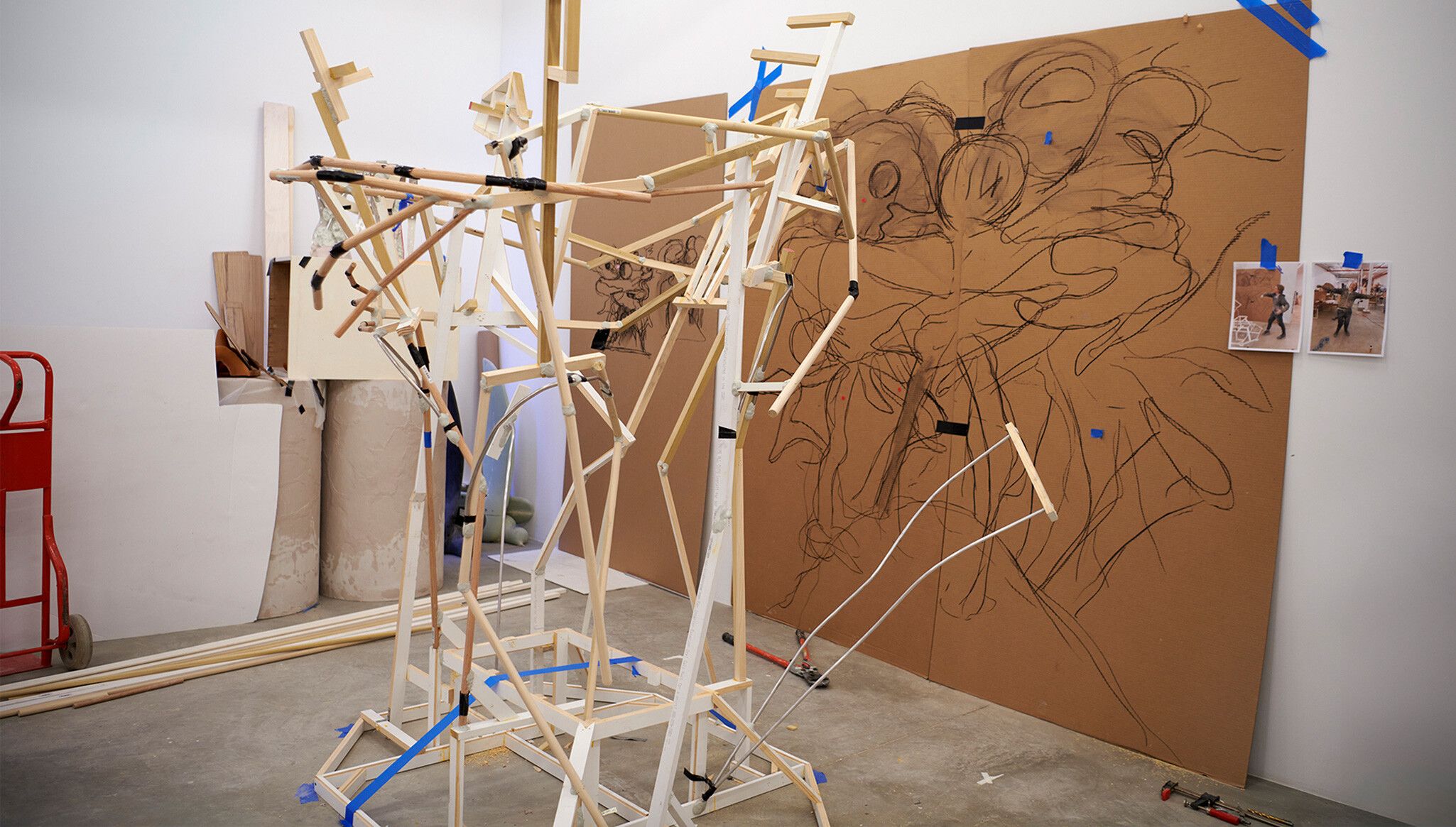 The fully-built armature for Sea Group (2022). Photo by Jason Schmidt
