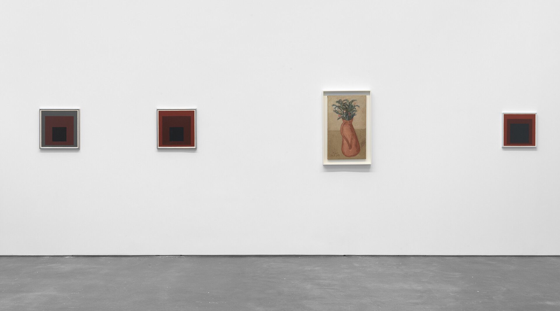 An installation view of an exhibition titled Albers and morandi: Never Finished at David Zwriner in New York in 2021.