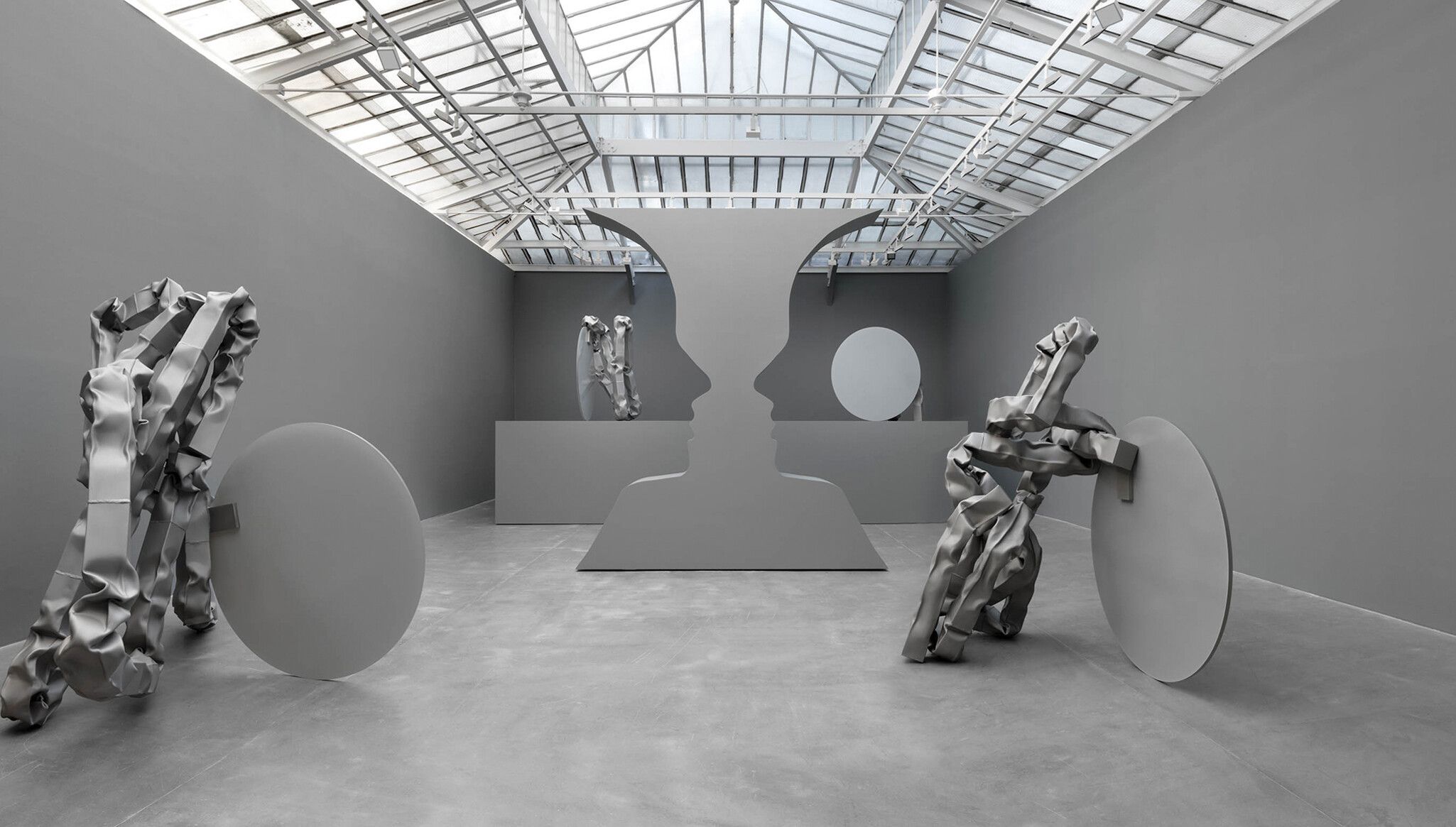 An Installation view, Carol Bove: Vase/Face, David Zwirner, Paris, dated 2022