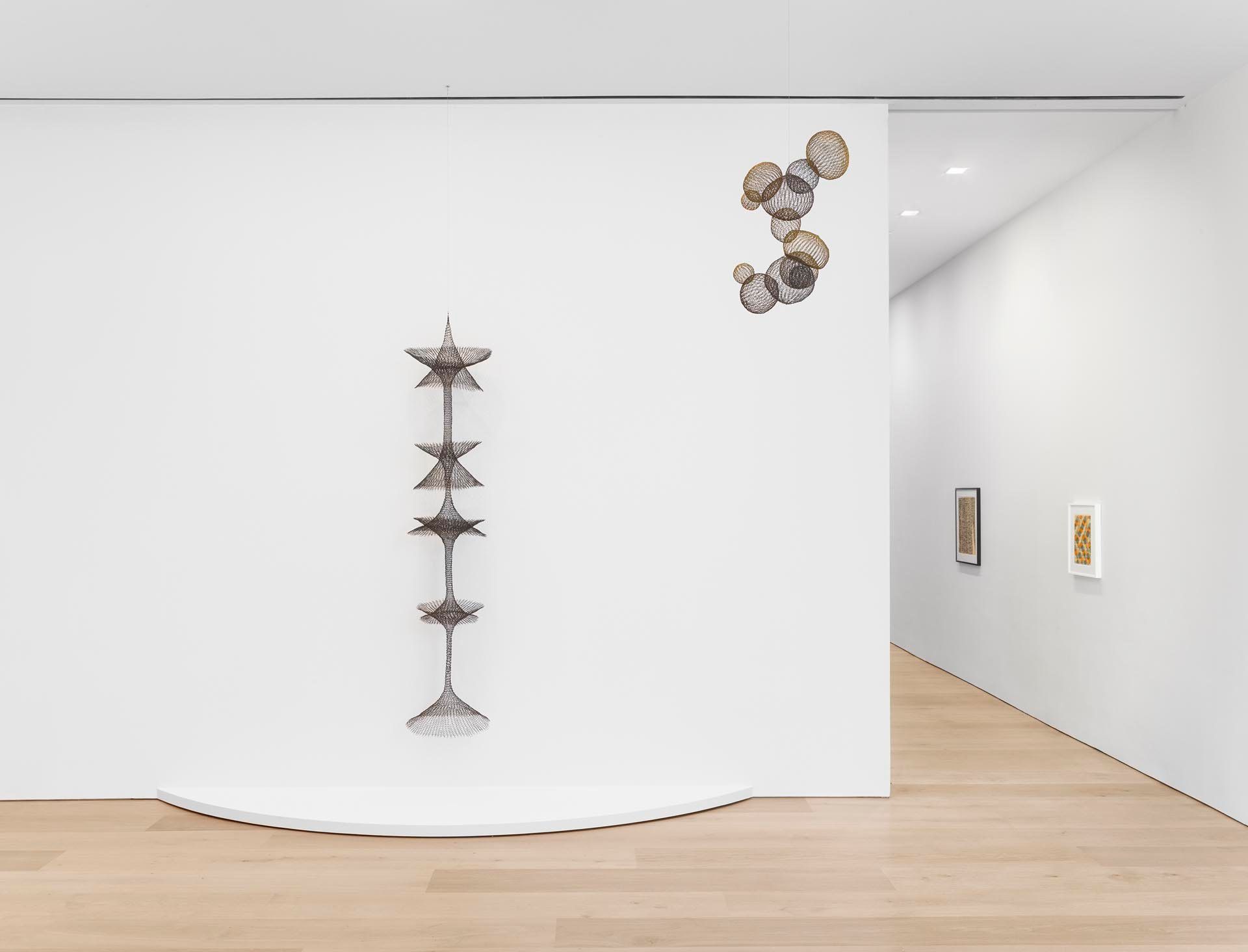 Installation view of the exhibition Ruth Asawa, at David Zwirner New York, dated 2017.