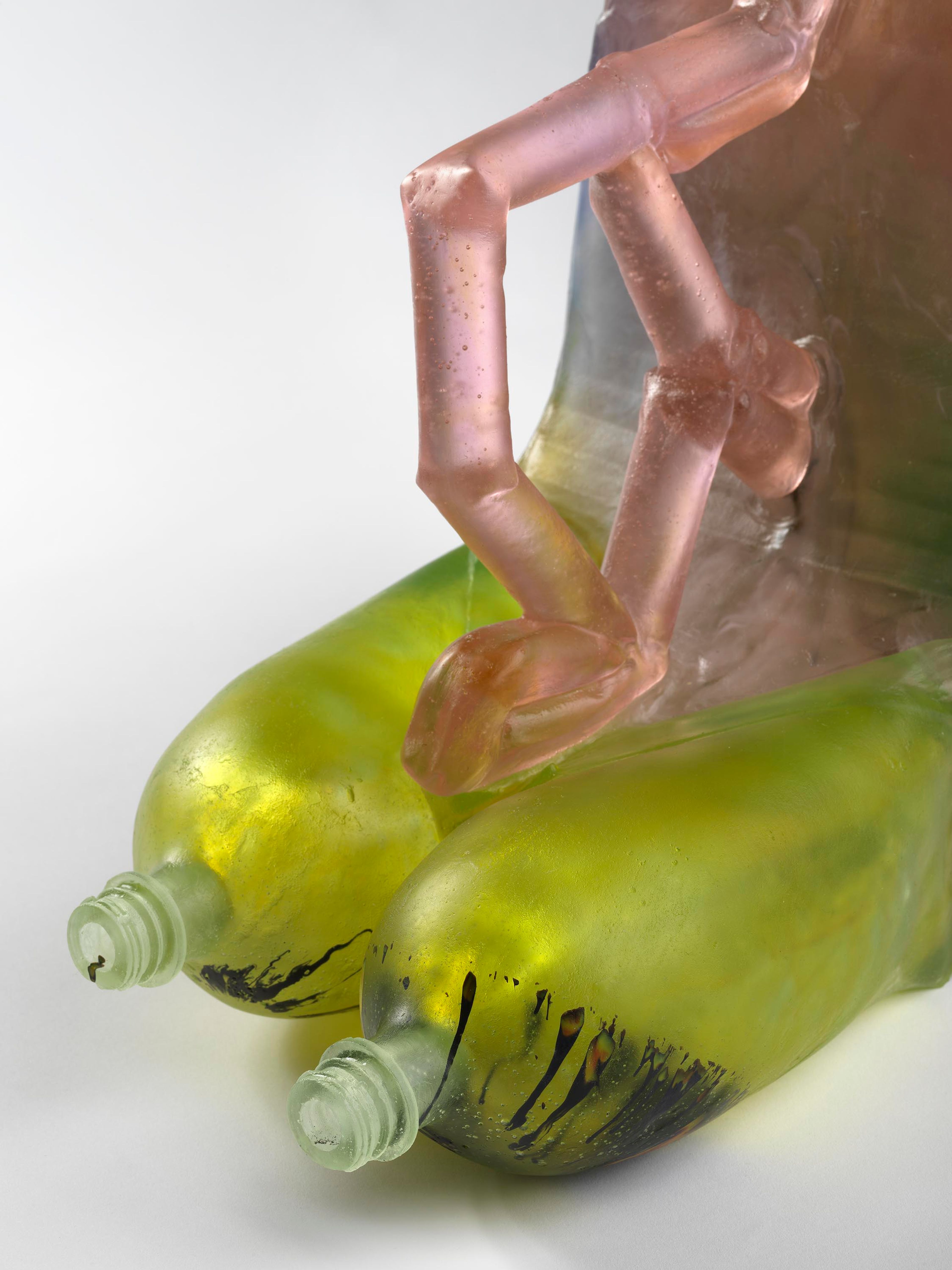 A sculpture by Andra Ursuta, titled Impersonal Growth, dated 2020.