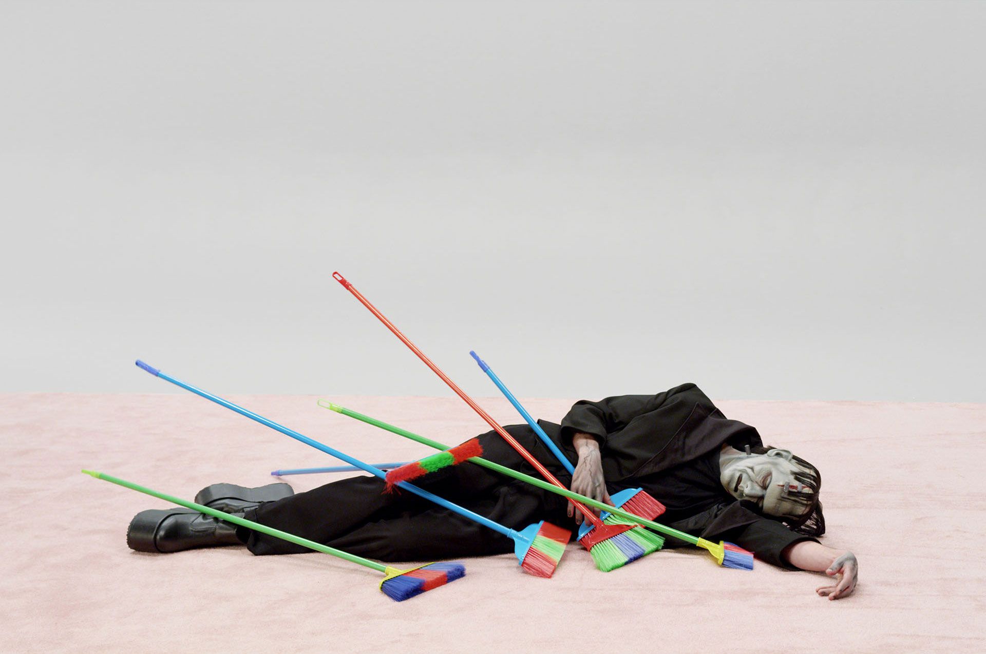 A still from a video by Alex Da Corte, titled Slow Graffiti, dated 2017.