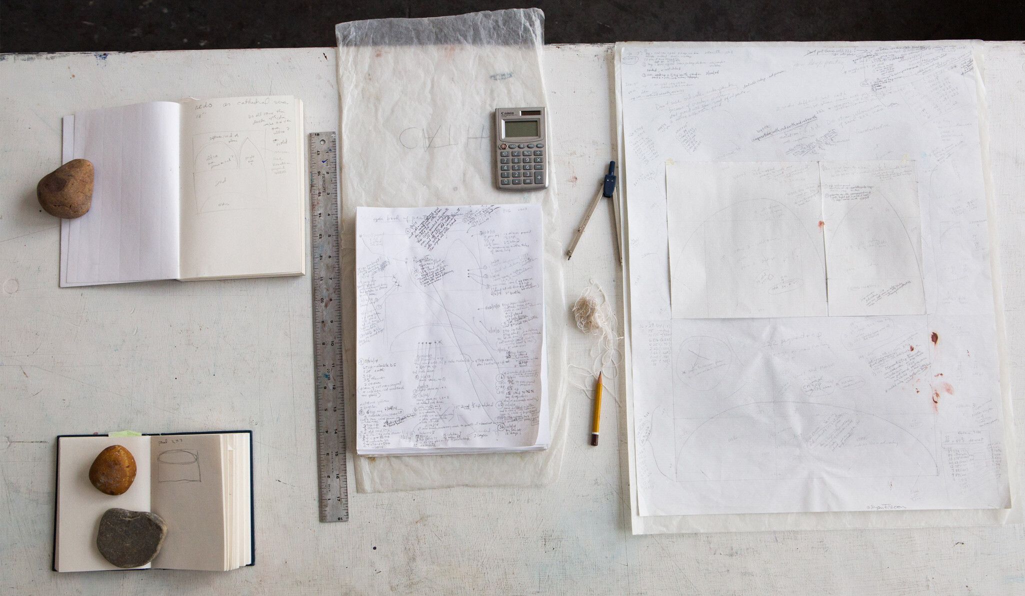 A photograph by Julie Brown Harwood of Suzan Frecon’s studio, Germantown, New York, dated 2015.