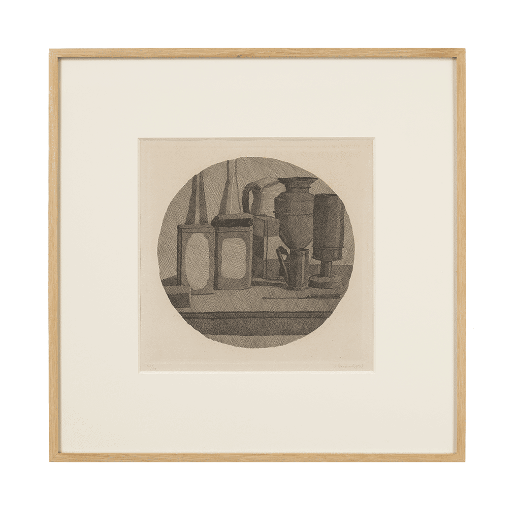 Grande natura morta con undici oggetti in un tondo (Large Still Life with Eleven Objects in a Tondo) An etching on copper by Giorgio Morandi, titled Grande natura morta con undici oggetti in un tondo, translated as Large Still Life with Eleven Objects in a Tondo, dated 1942.
