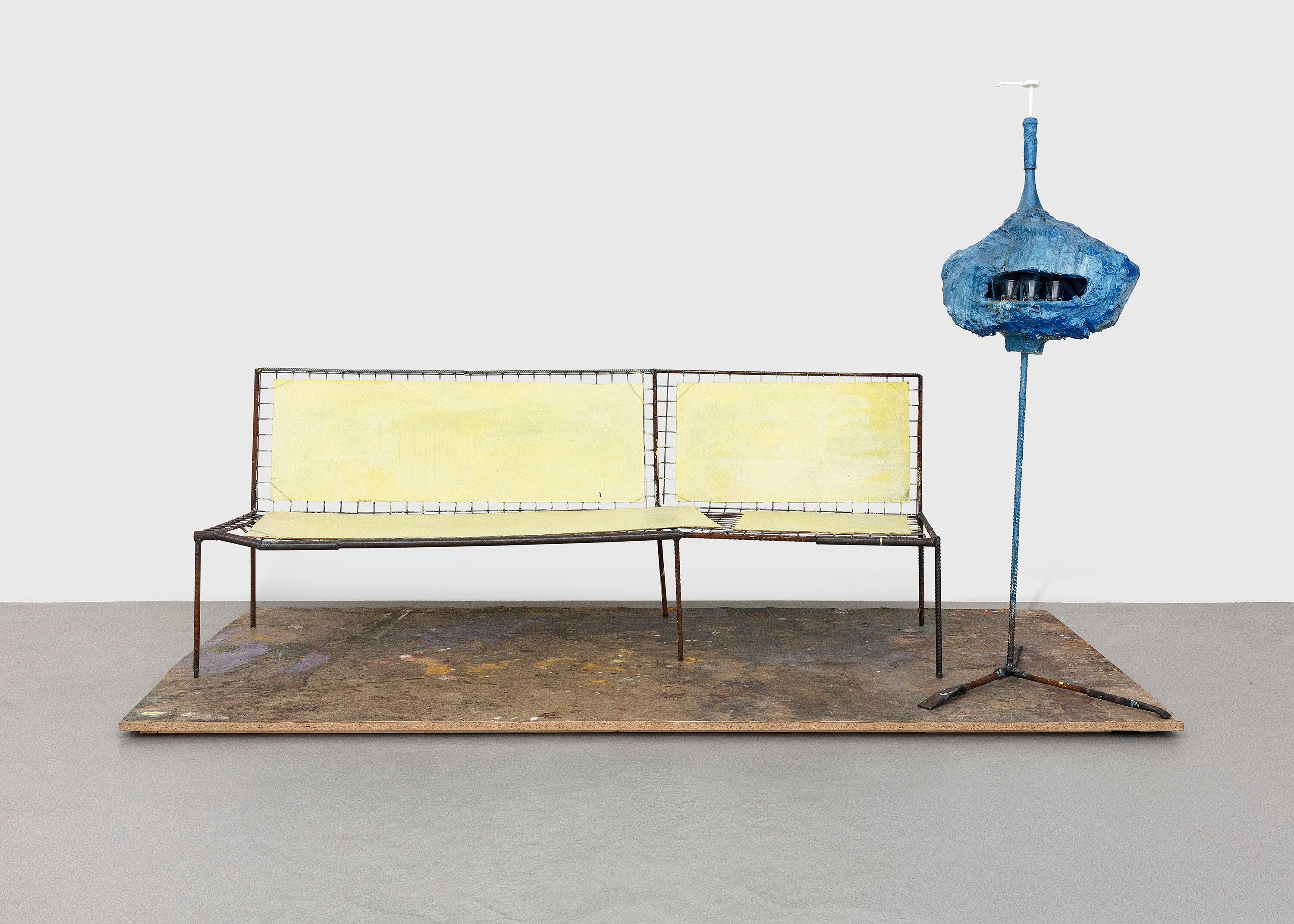 A sculpture by Franz West, titled Curaçào, dated 1996.
