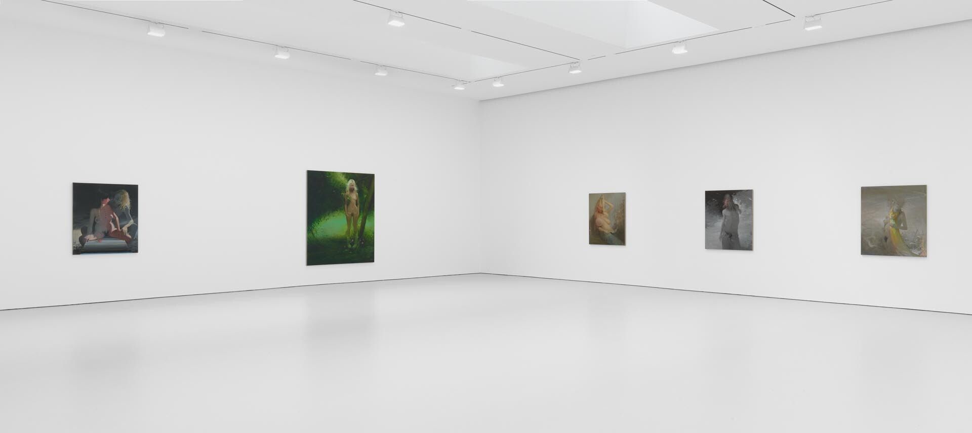 Installation view of the exhibition Lisa Yuskavage at David Zwirner in New York, dated 2015.