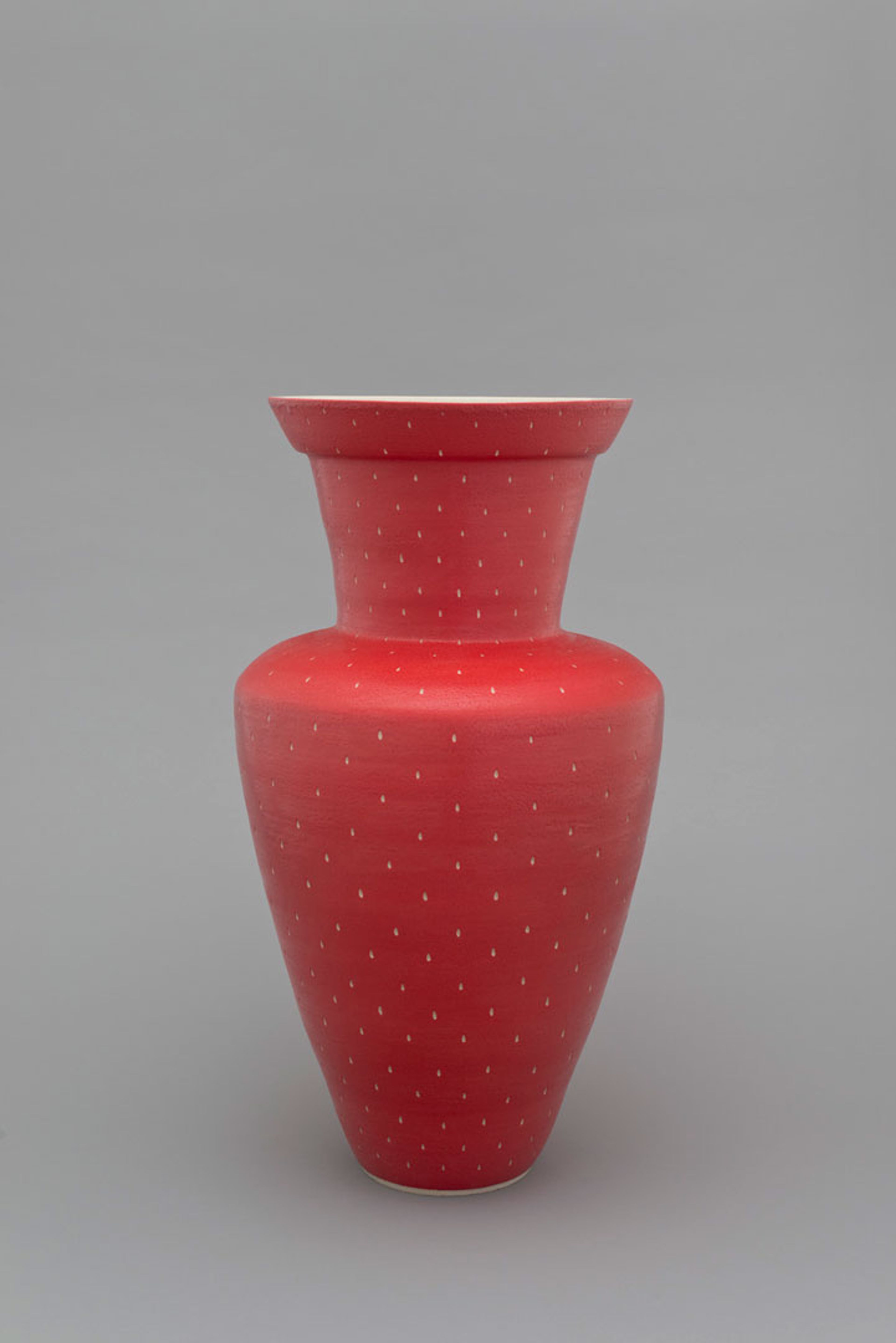 Sculpture by Shio Kusaka, titled strawberry 44, dated 2015.