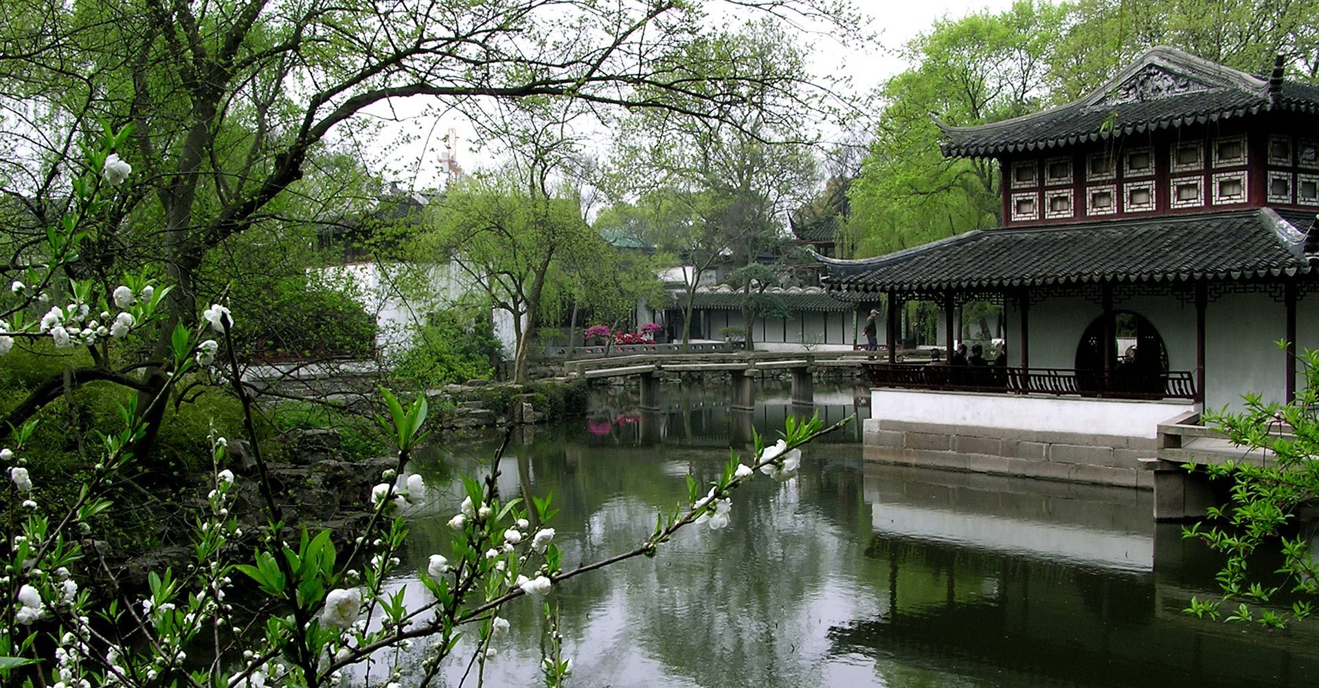 A view in the Surging Waves Pavilion (Cāng Làng Tíng), one of the most representative classical gardens of Suzhou, China.