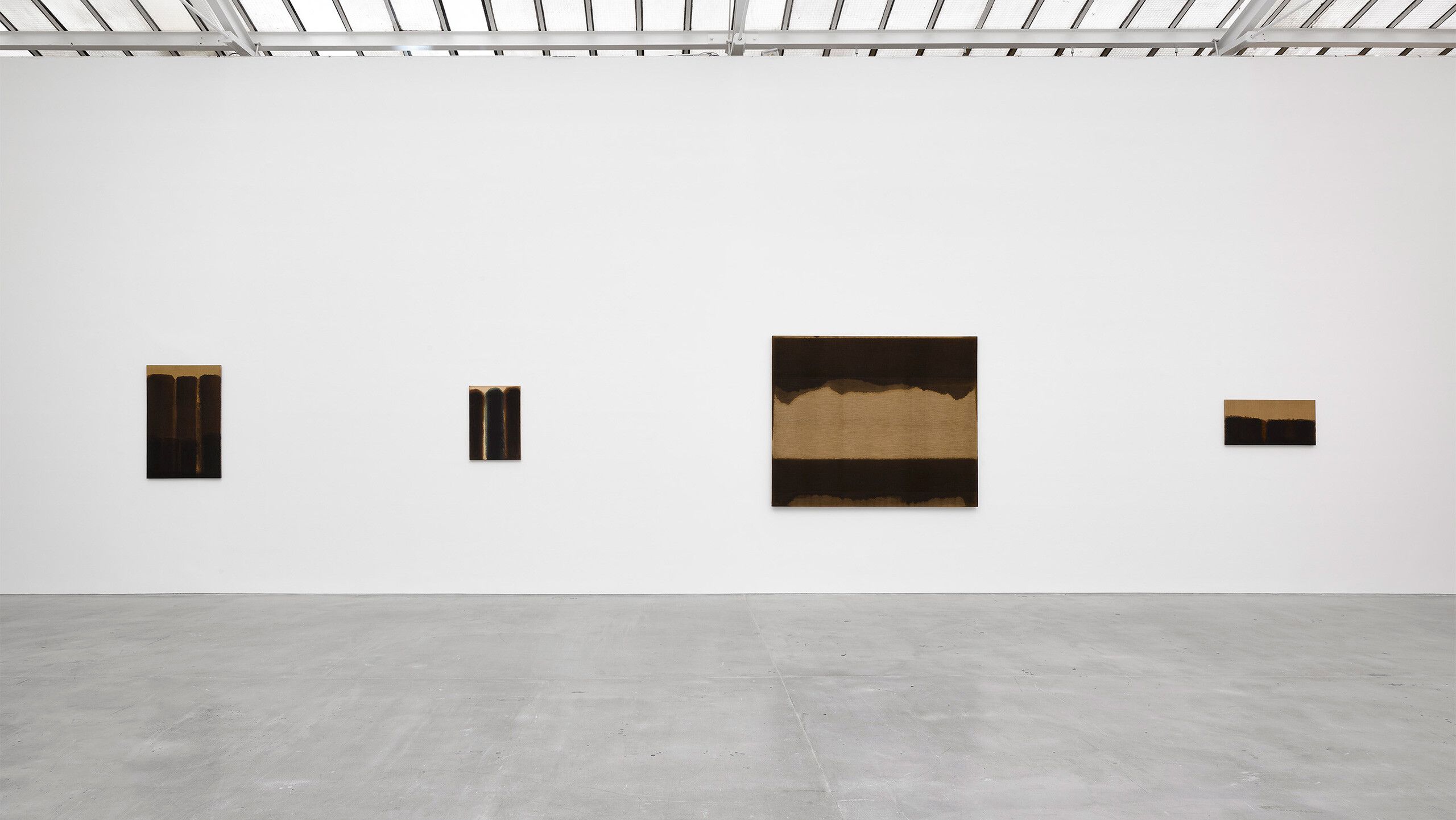 An Installation view, Yun Hyong-keun, David Zwirner, Paris, dated 2023