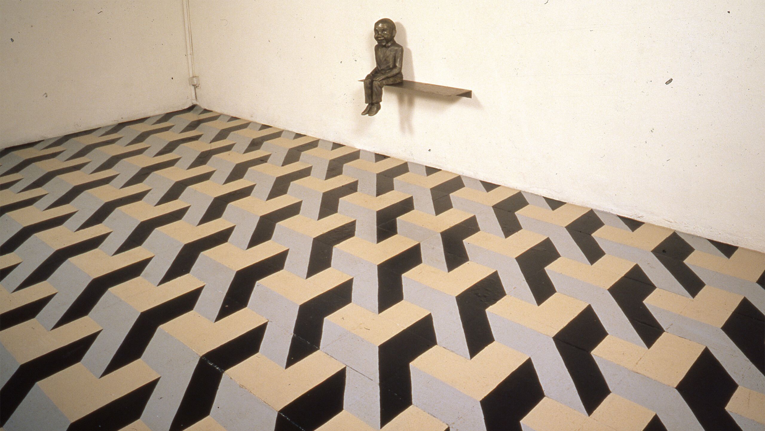 Installation view, Juan Muñoz, Galerie Joost Declercq, Ghent, 1986