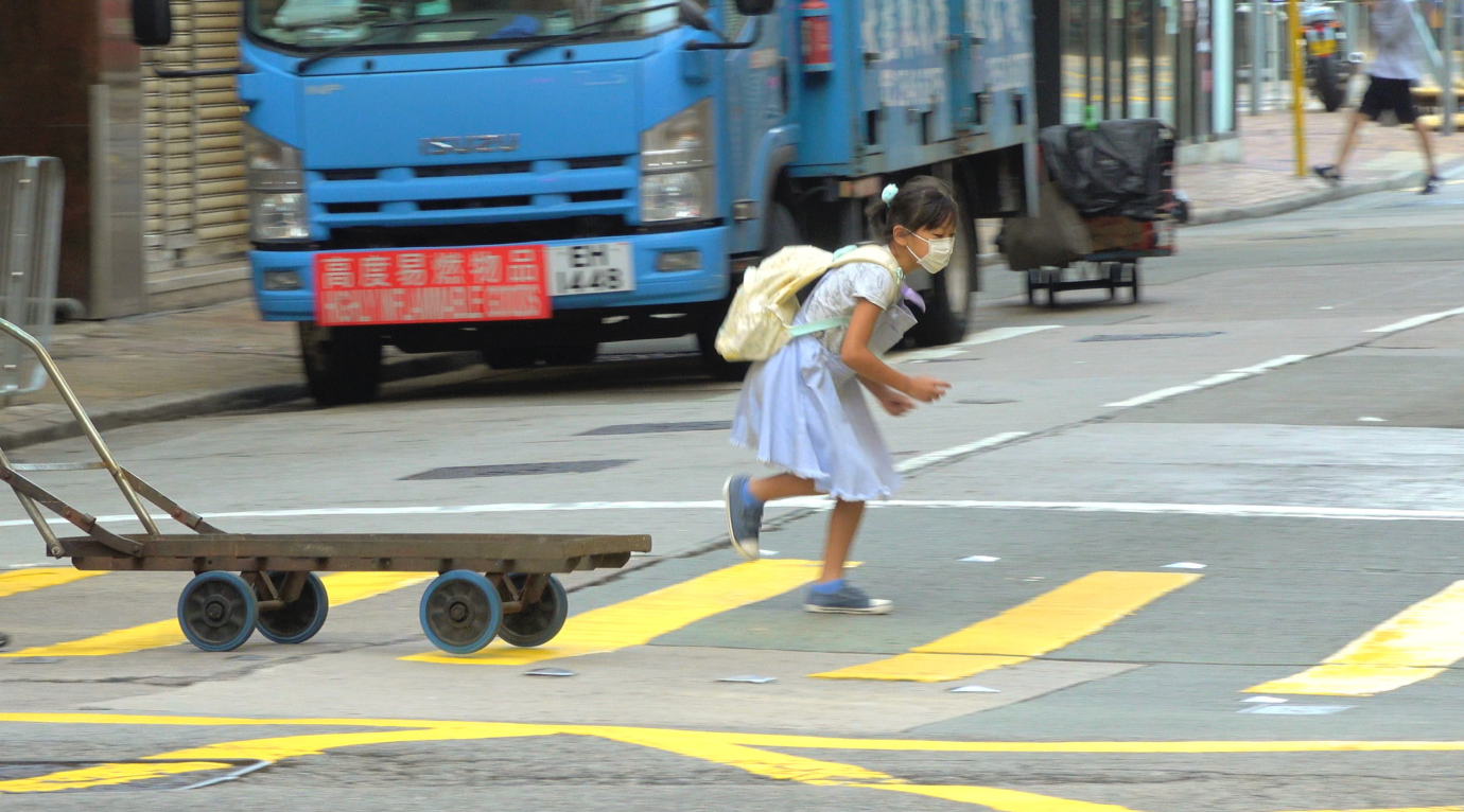 Behind the scenes of Francis Alÿs, Children’s Game #23b- Step on a Crack, Hong Kong, dated 2020