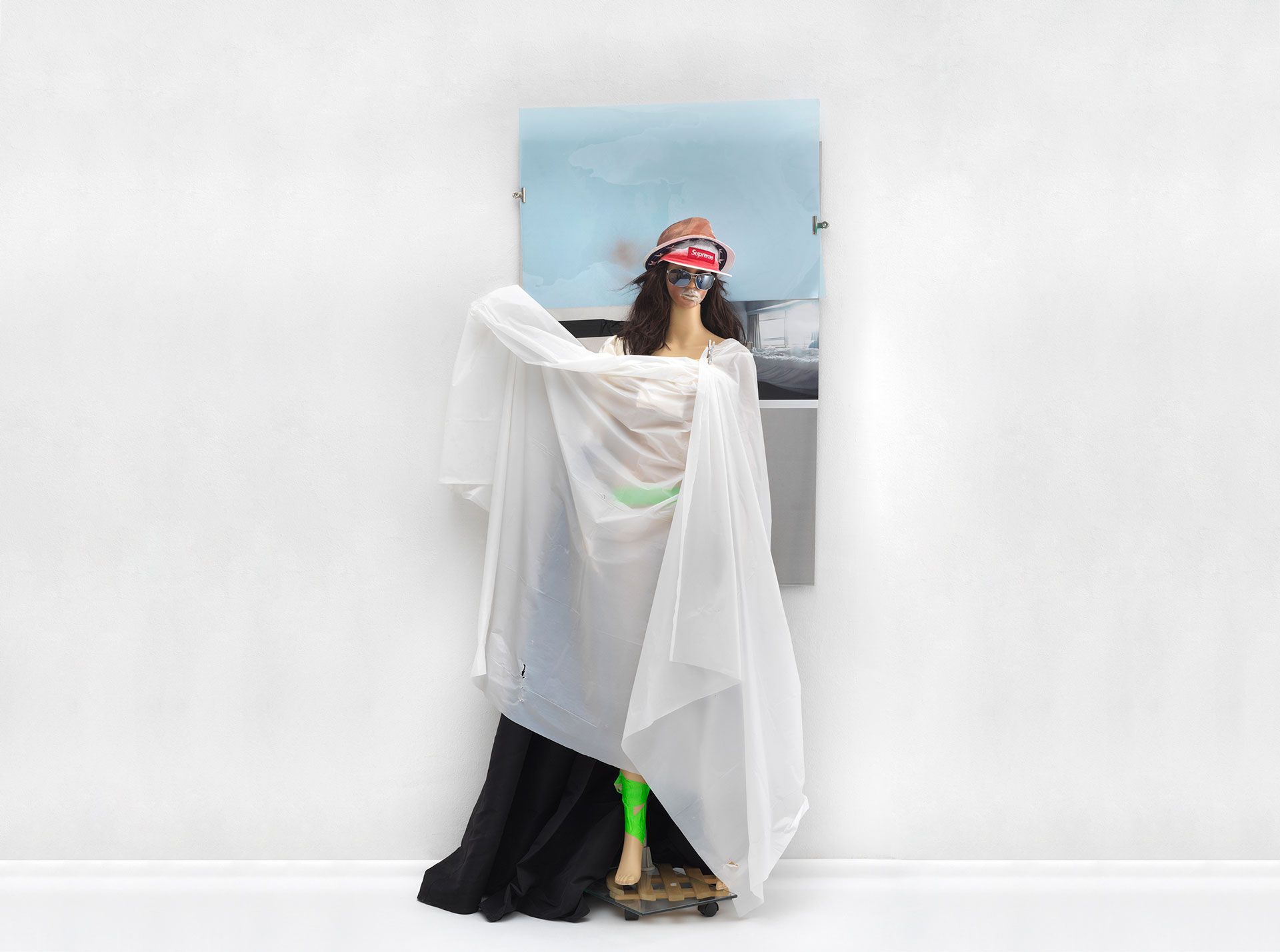 An untitled sculpture by Isa Genzken, dated 2018. 
