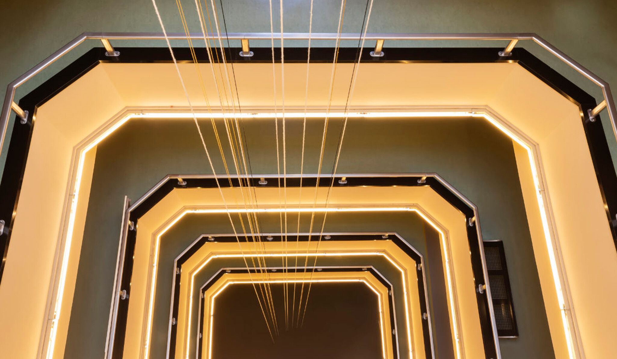 An installation view, Fred Sandback, Fondation CAB, Brussels, circa 2021
