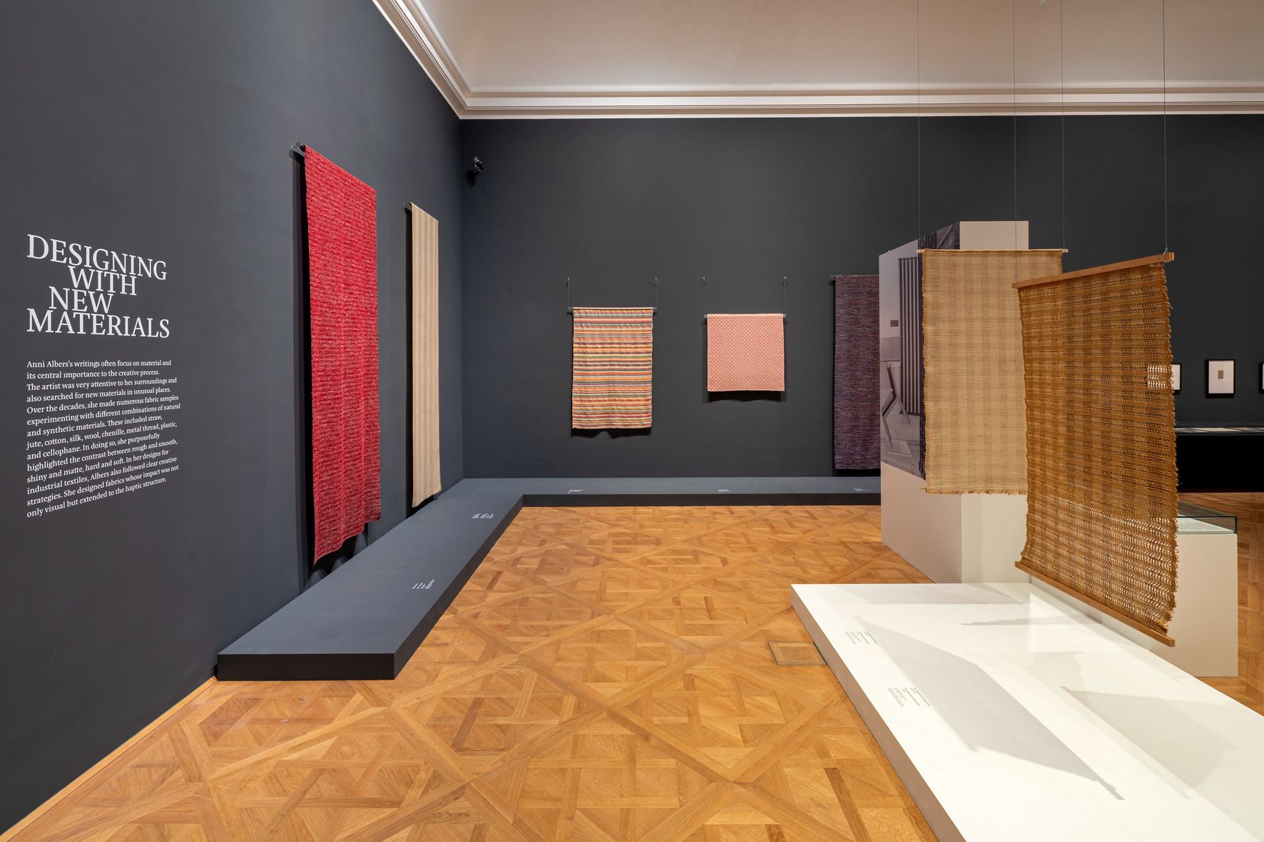 Anni Albers: Constructing Textiles | David Zwirner