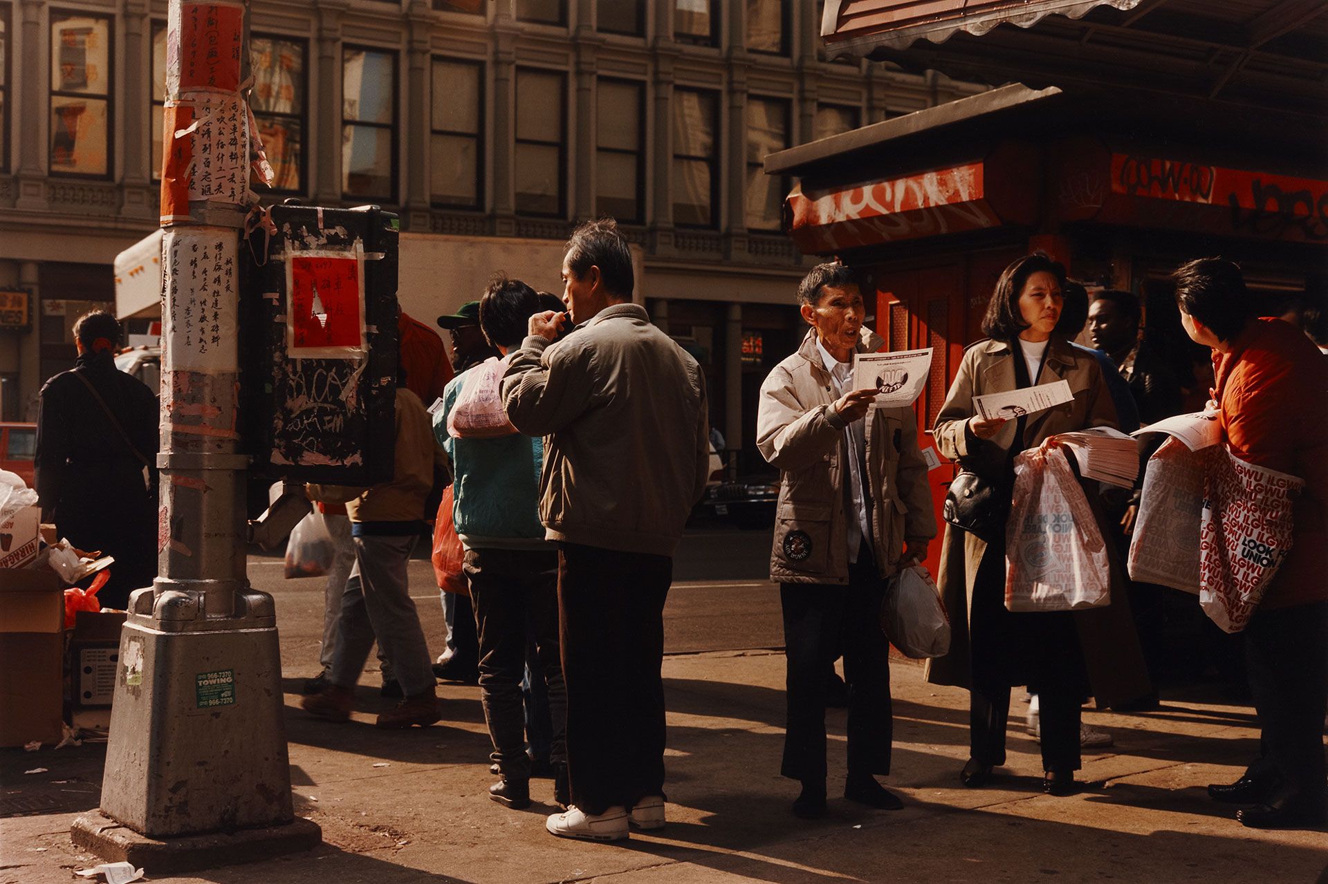Philip-Lorca diCorcia: Chinatown, New York, 1993 | David Zwirner