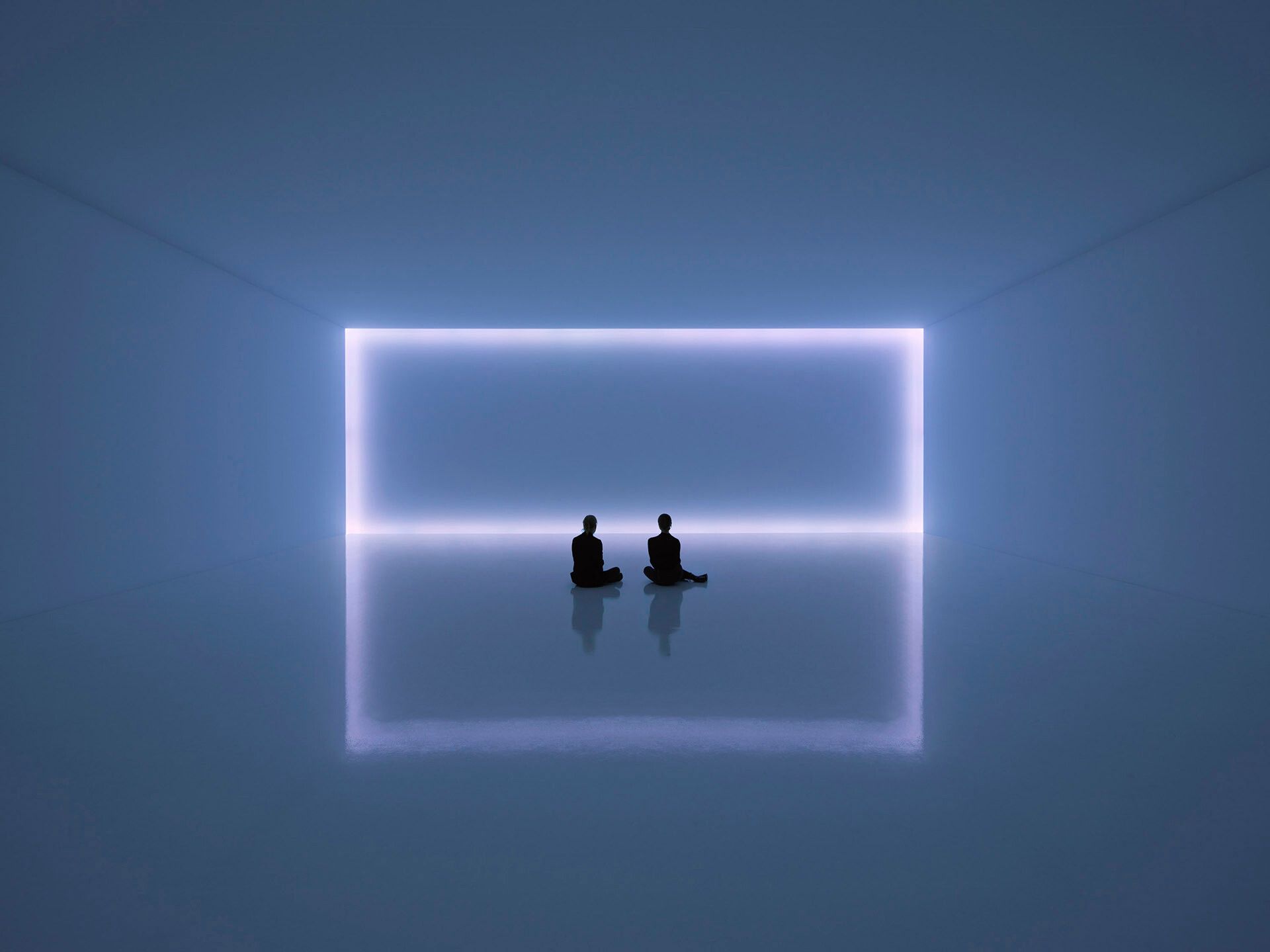 Installation view of Doug Wheeler's solo exhibition at David Zwirner, New York, 2020.