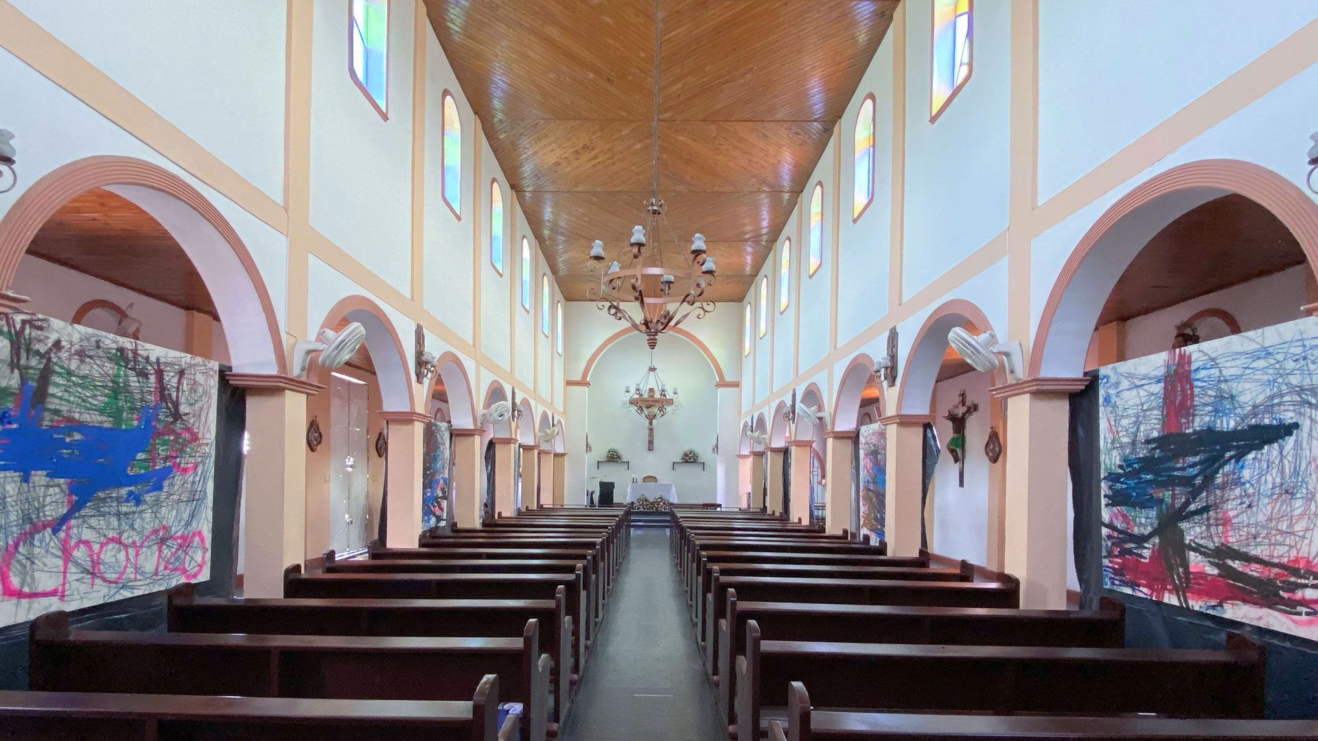 An installation view of the exhibition, etica y etetica, by Oscar Murillo in La Paila, dated 2020.