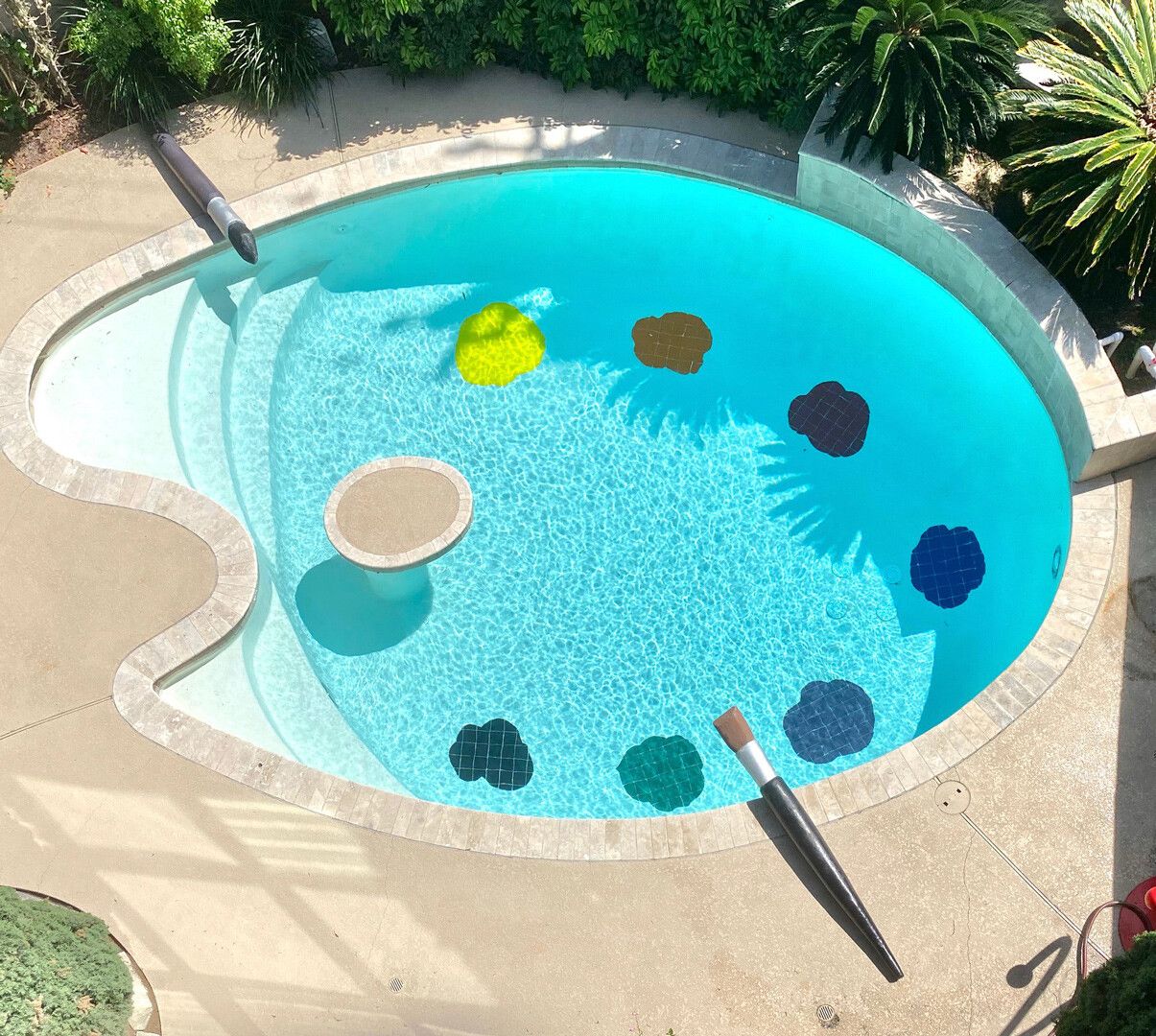 An aerial view of Paint Pallet Pool, designed by Allan Rodewald, in Houston, Texas.