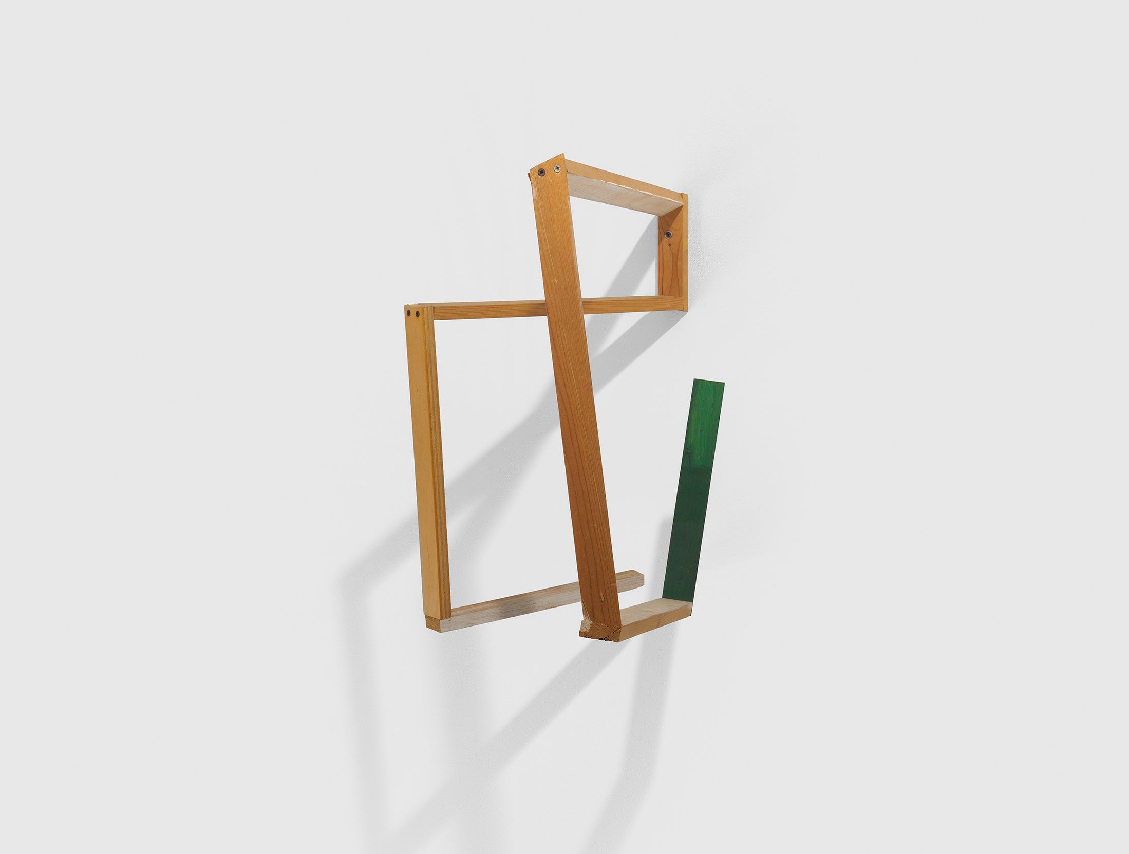 An untitled sculpture by Al Taylor, dated 1986.