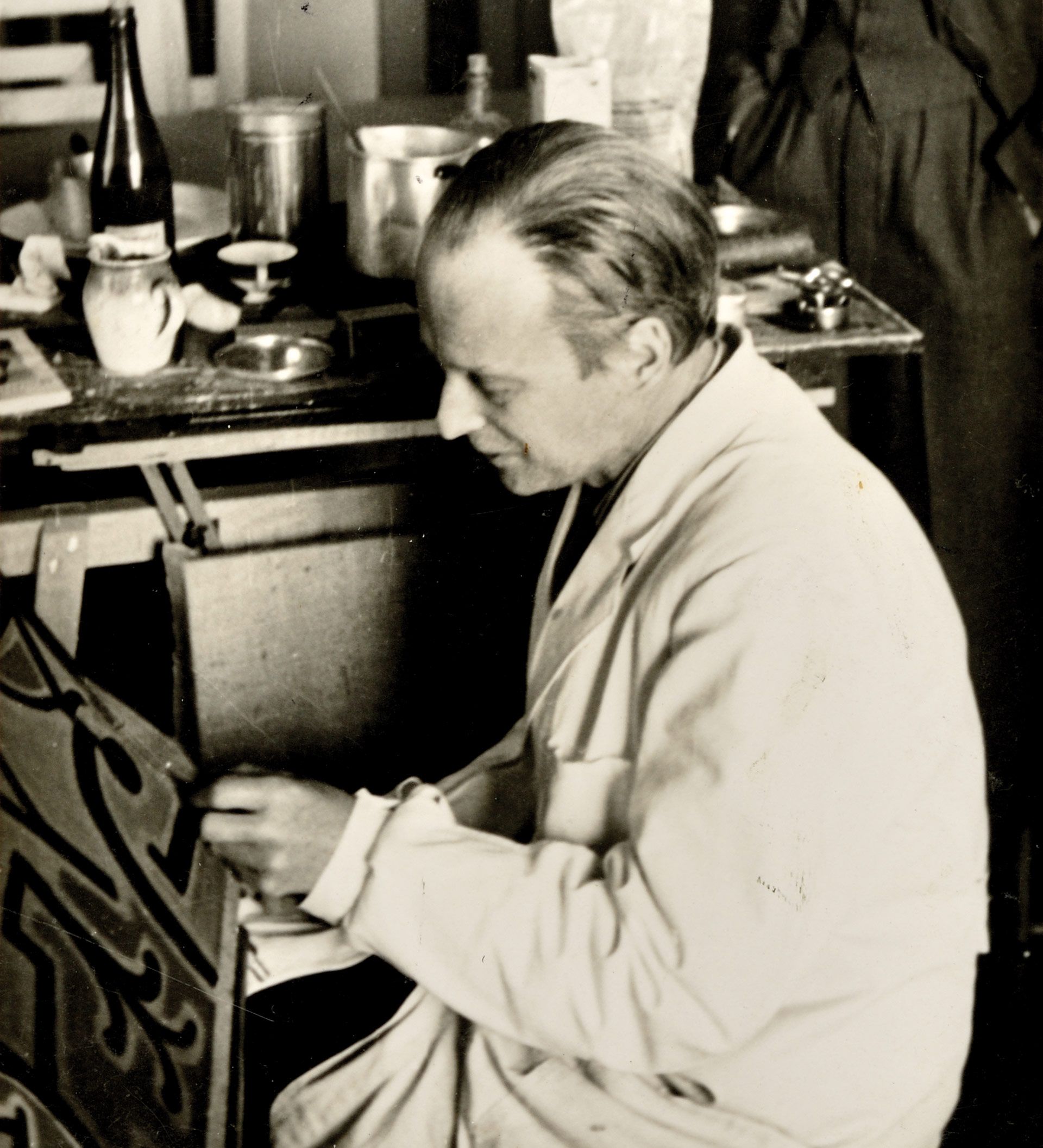 A photo of Paul Klee painting, dated 1938.