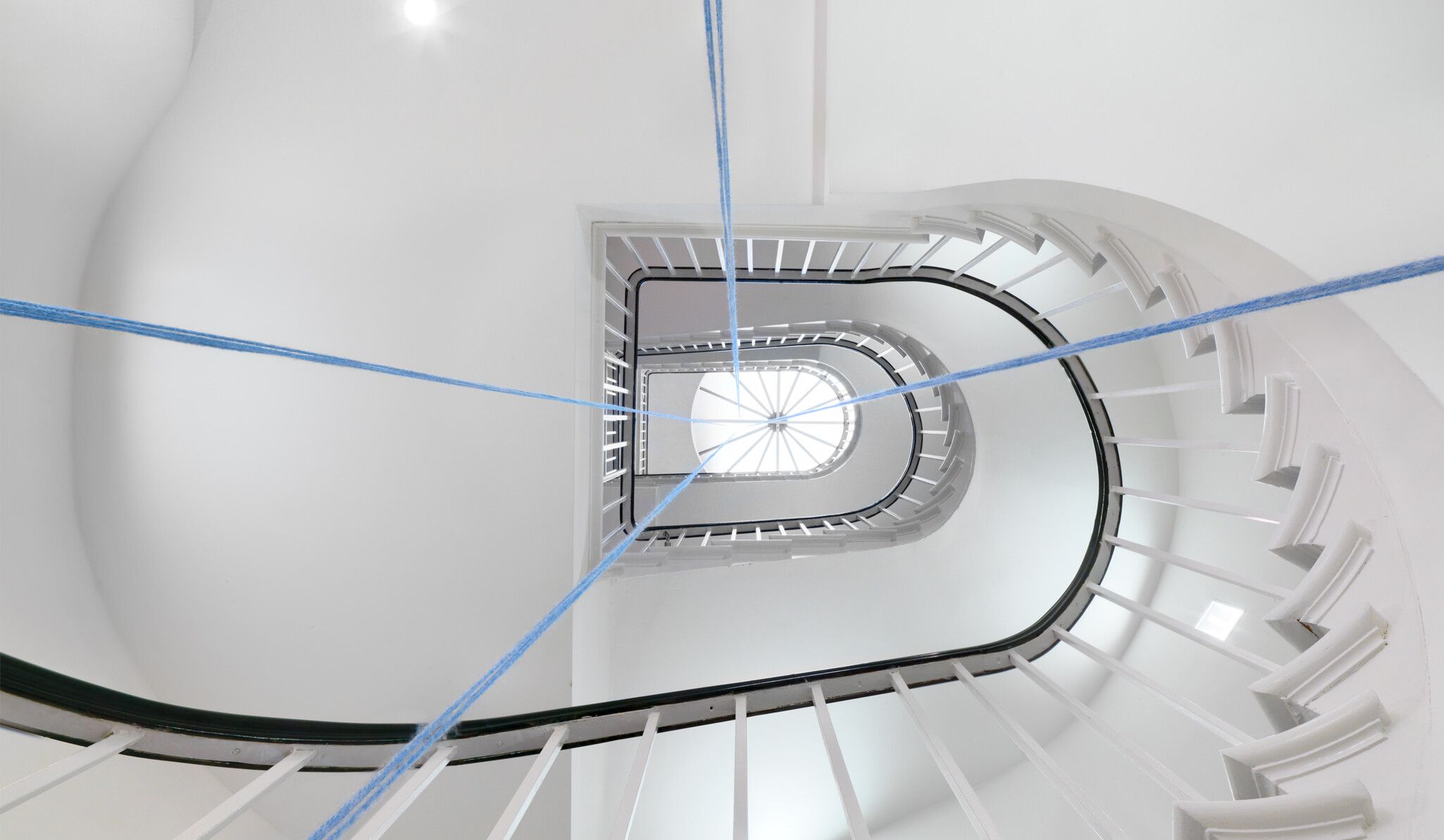 An installation view, Fred Sandback, David Zwirner, London, circa 2013