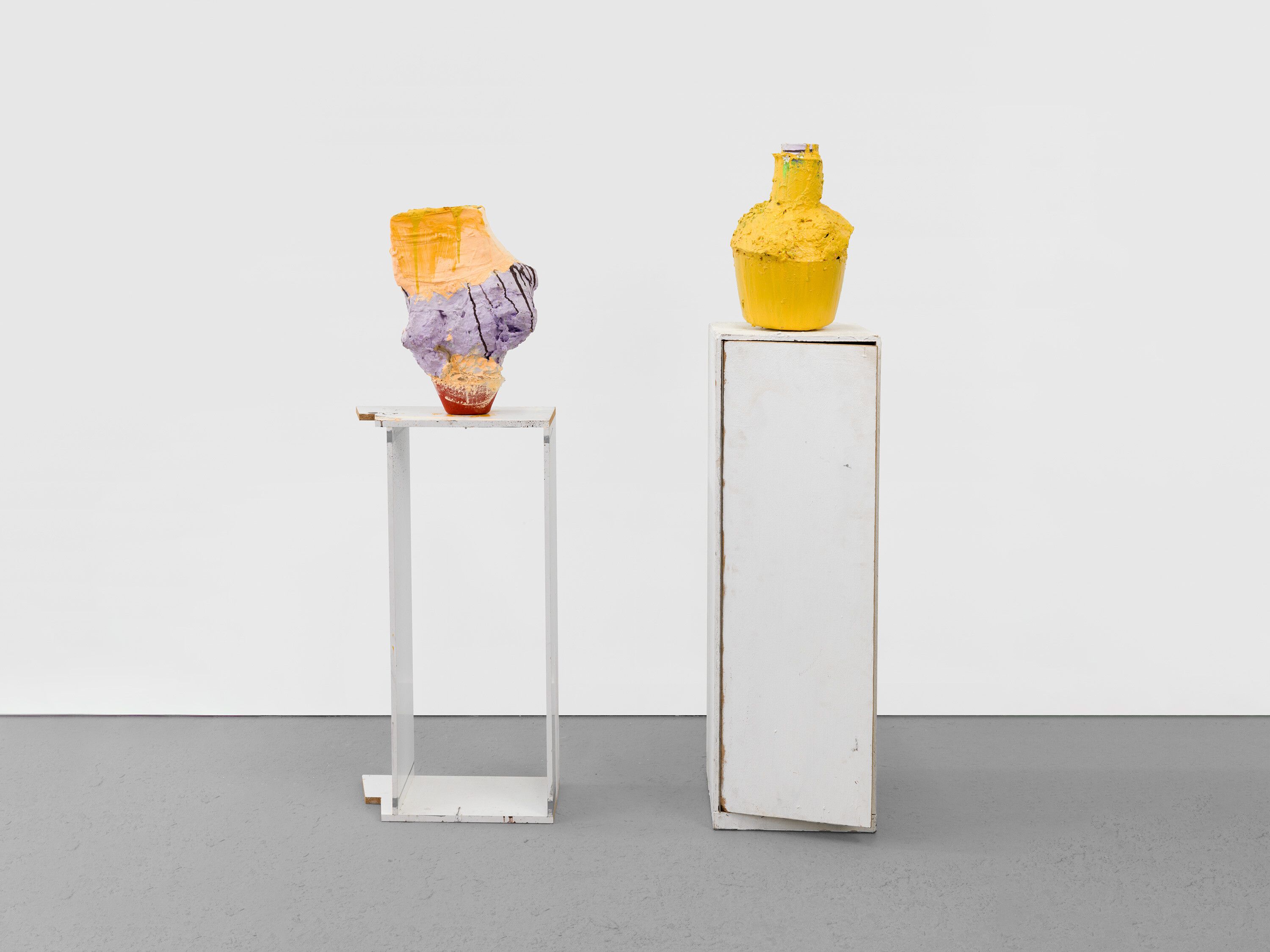 A sculpture by Franz West, titled Syntagma (Arrangement), dated 1998.