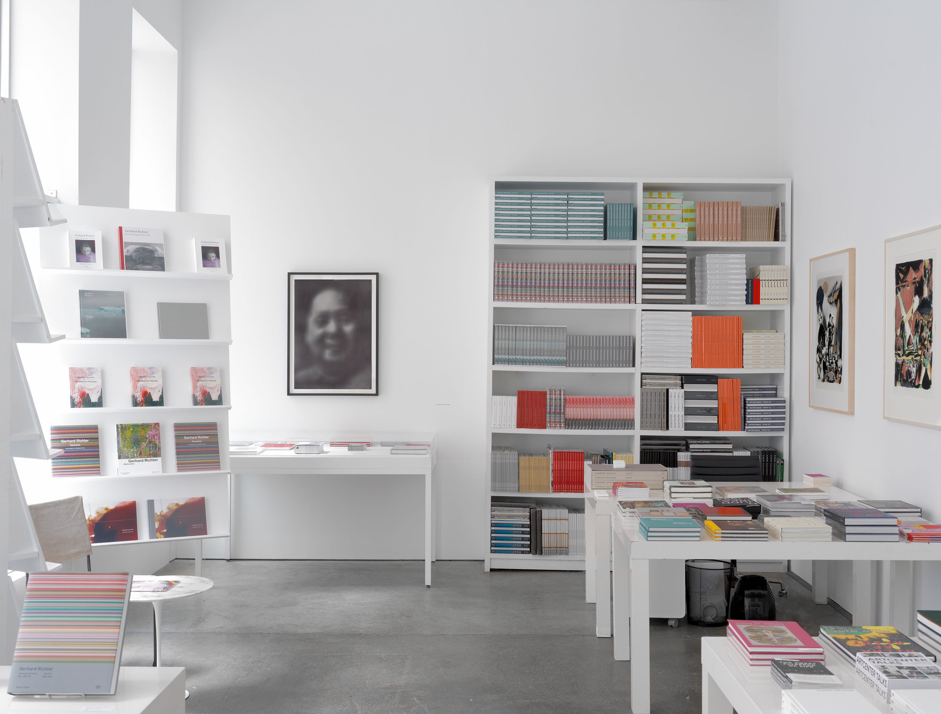 An installation view of the David Zwirner Pop-up bookstore - header image