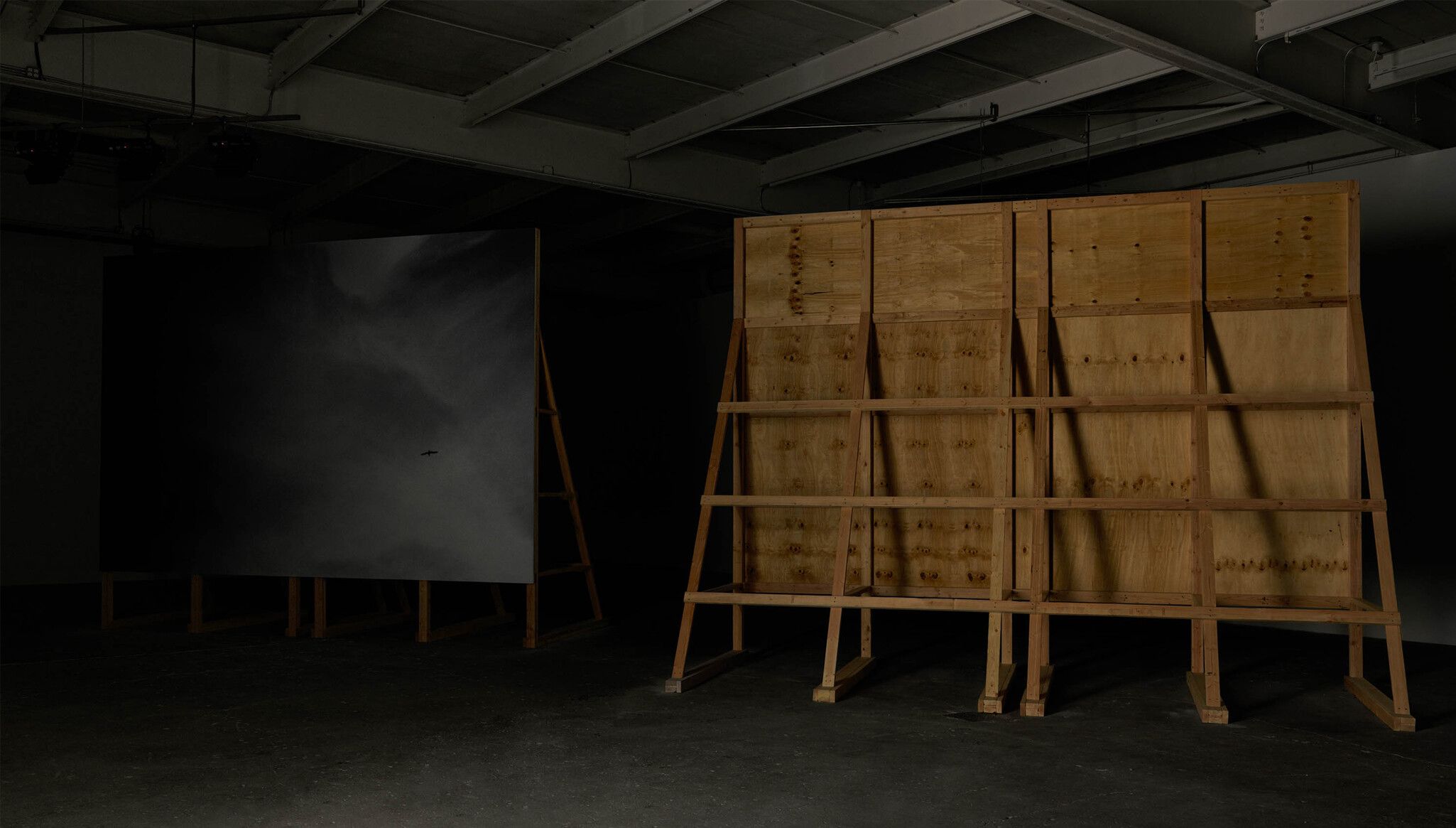 Installation view of the exhibition "Felix Gonzalez-Torres" at David Zwirner in New York, dated 2023