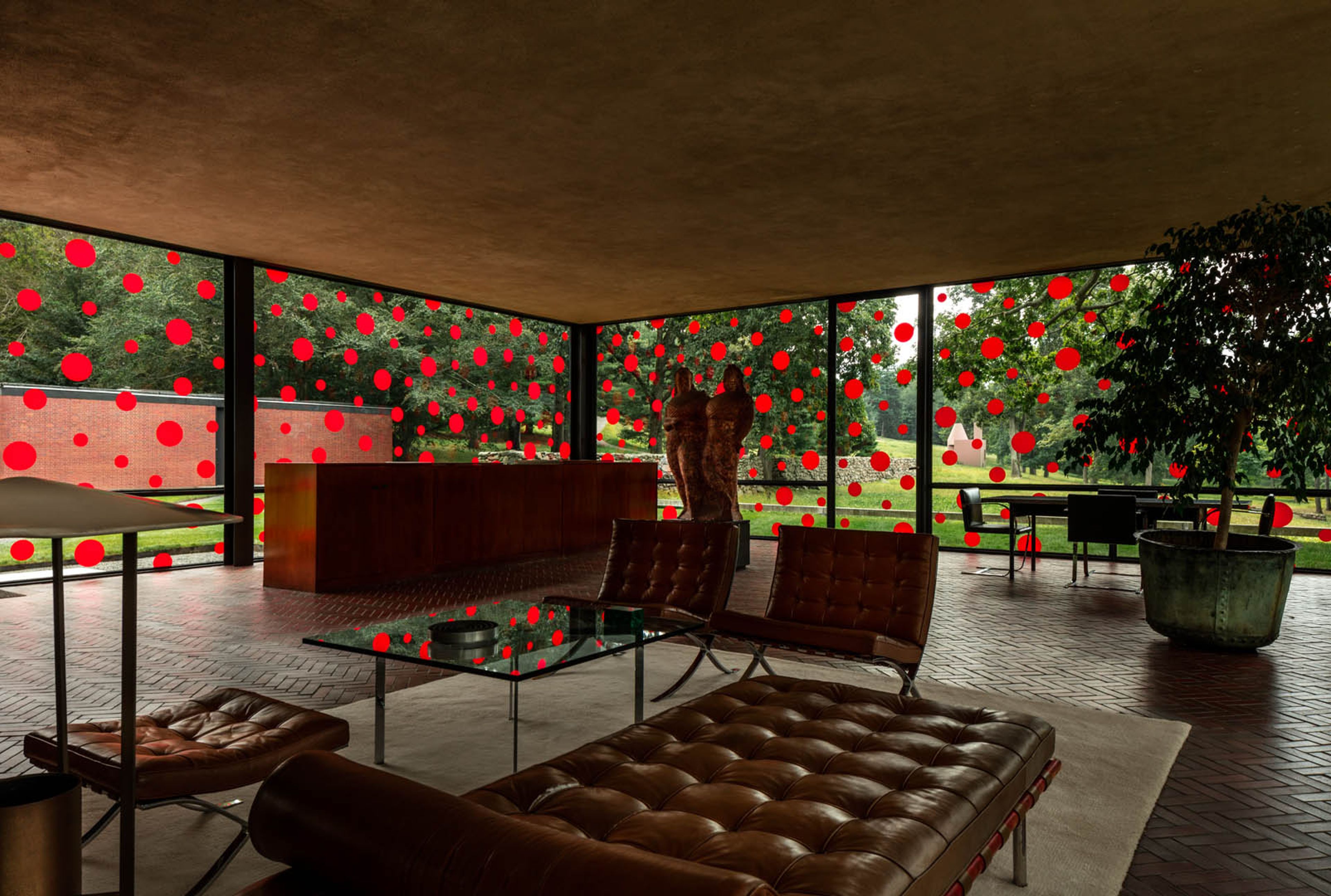 Installation view of the exhibition Yayoi Kusama: Narcissus Garden at the Philip Johnson Glass House in Connecticut, dated 2016.