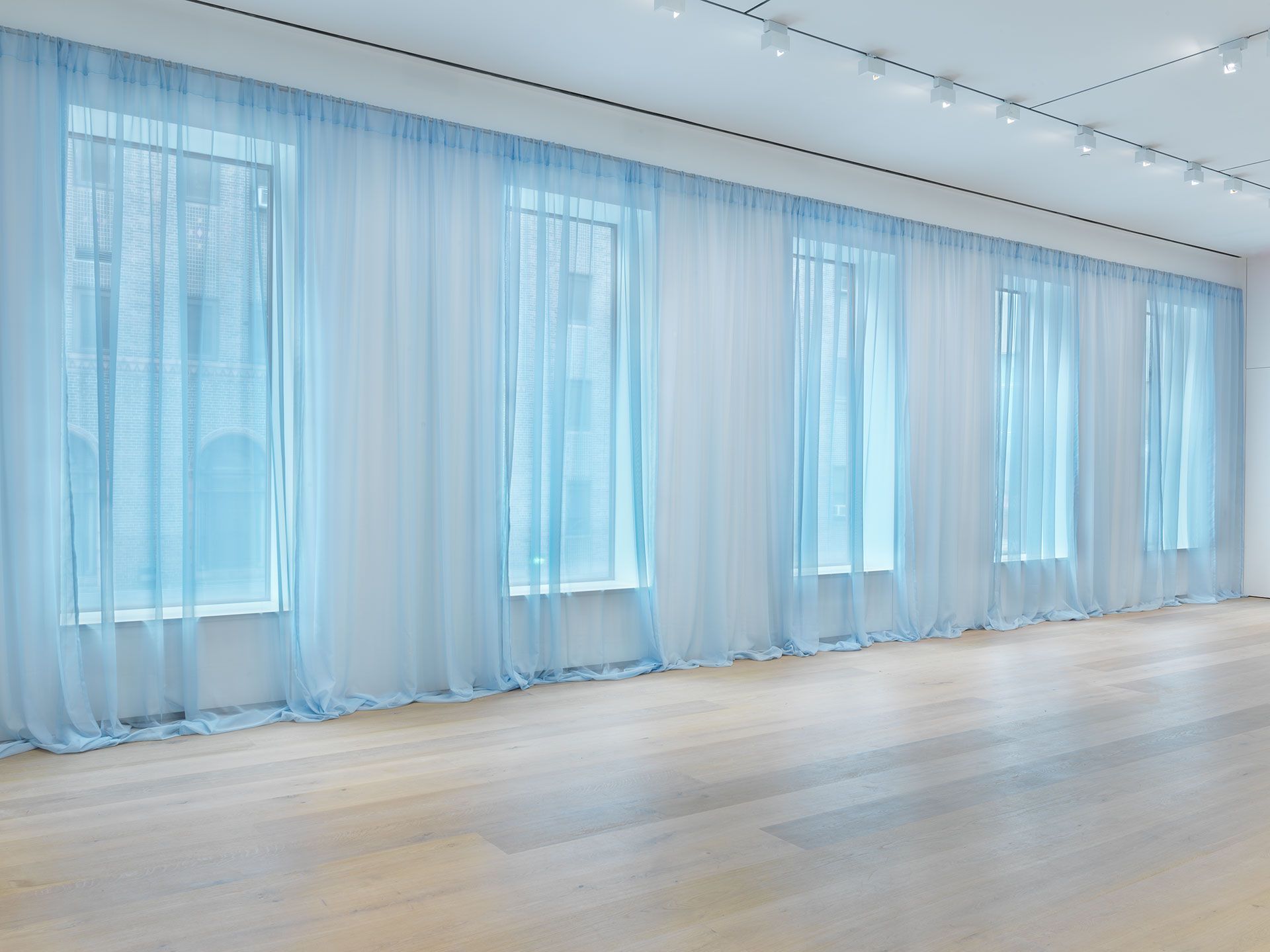 "Untitled" (Loverboy) A sculpture by Felix Gonzalez-Torres, titled "Untitled" (Loverboy), dated 1989.